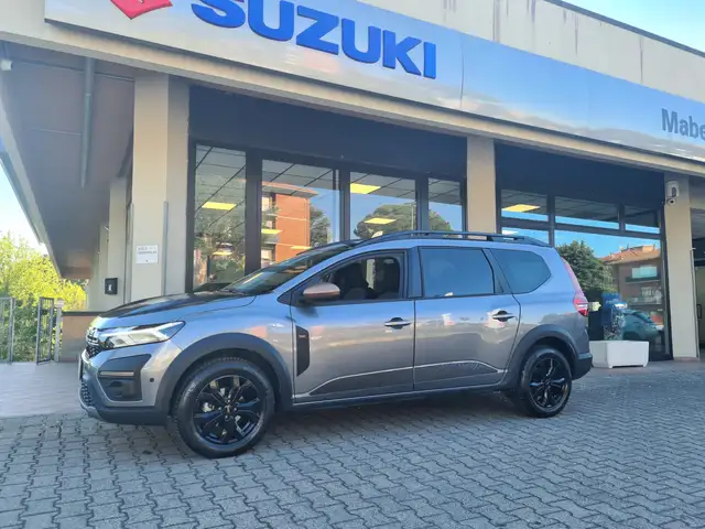 Dacia Jogger Jogger 2021 1.0 tce Extreme UP Gpl 100cv SEMINUOVA!