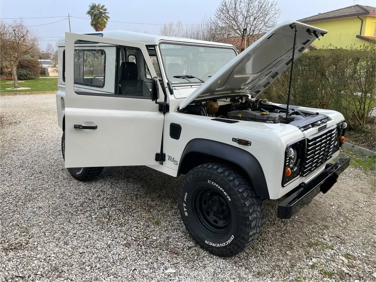 Land Rover Defender 90 2.5 td5 County SW, foto 12