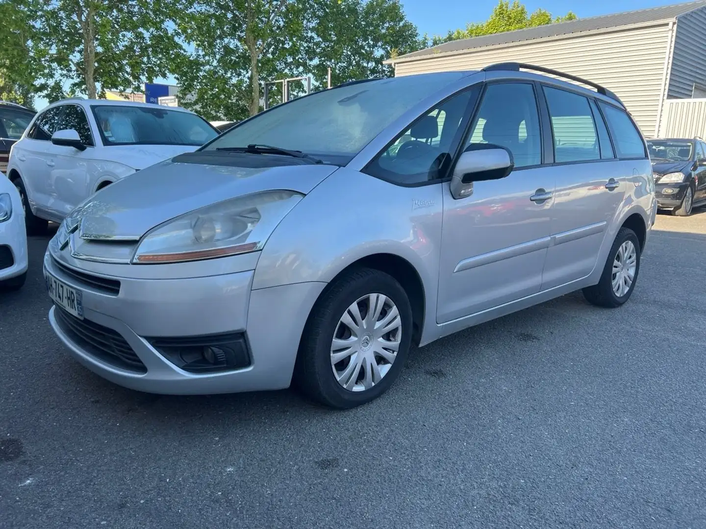 Citroen Grand C4 Picasso 1.6 HDI110 EXCLUSIVE BMP6 7PL - 2