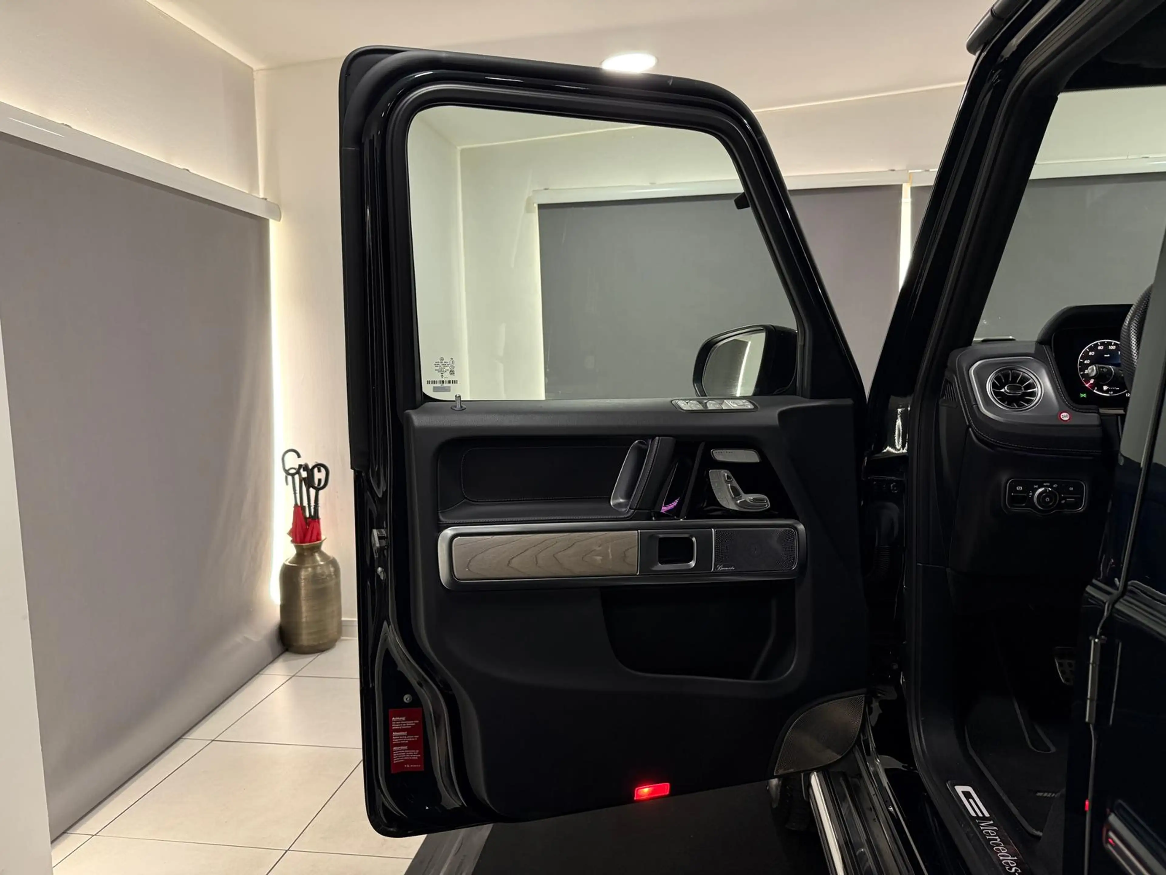 Mercedes-Benz G 500 9G AMG-LINE*NIGHT*BURMESTER*GSD*360*DISTR* — photo 13