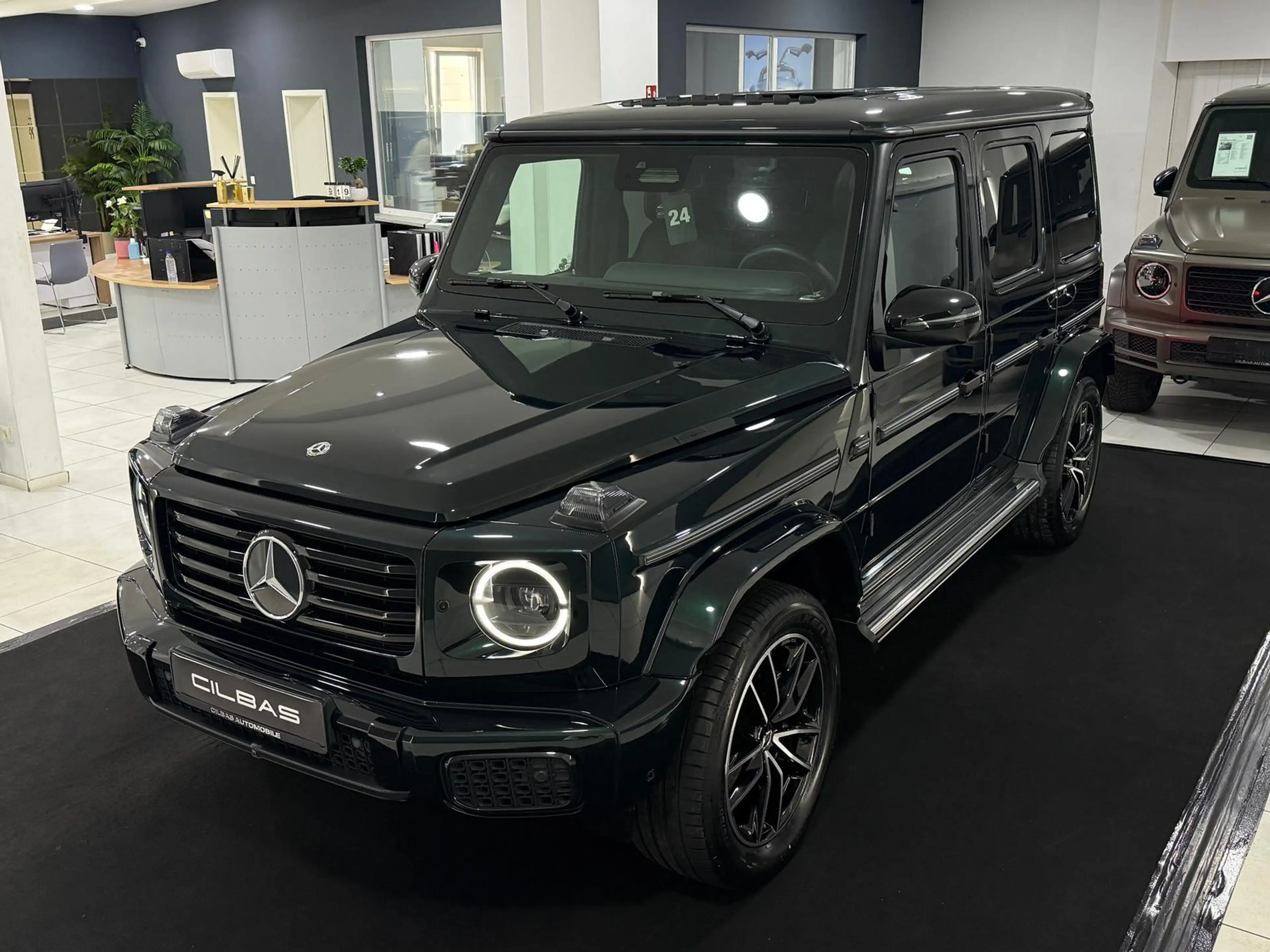 Mercedes-Benz G 500 9G AMG-LINE*NIGHT*BURMESTER*GSD*360*DISTR*