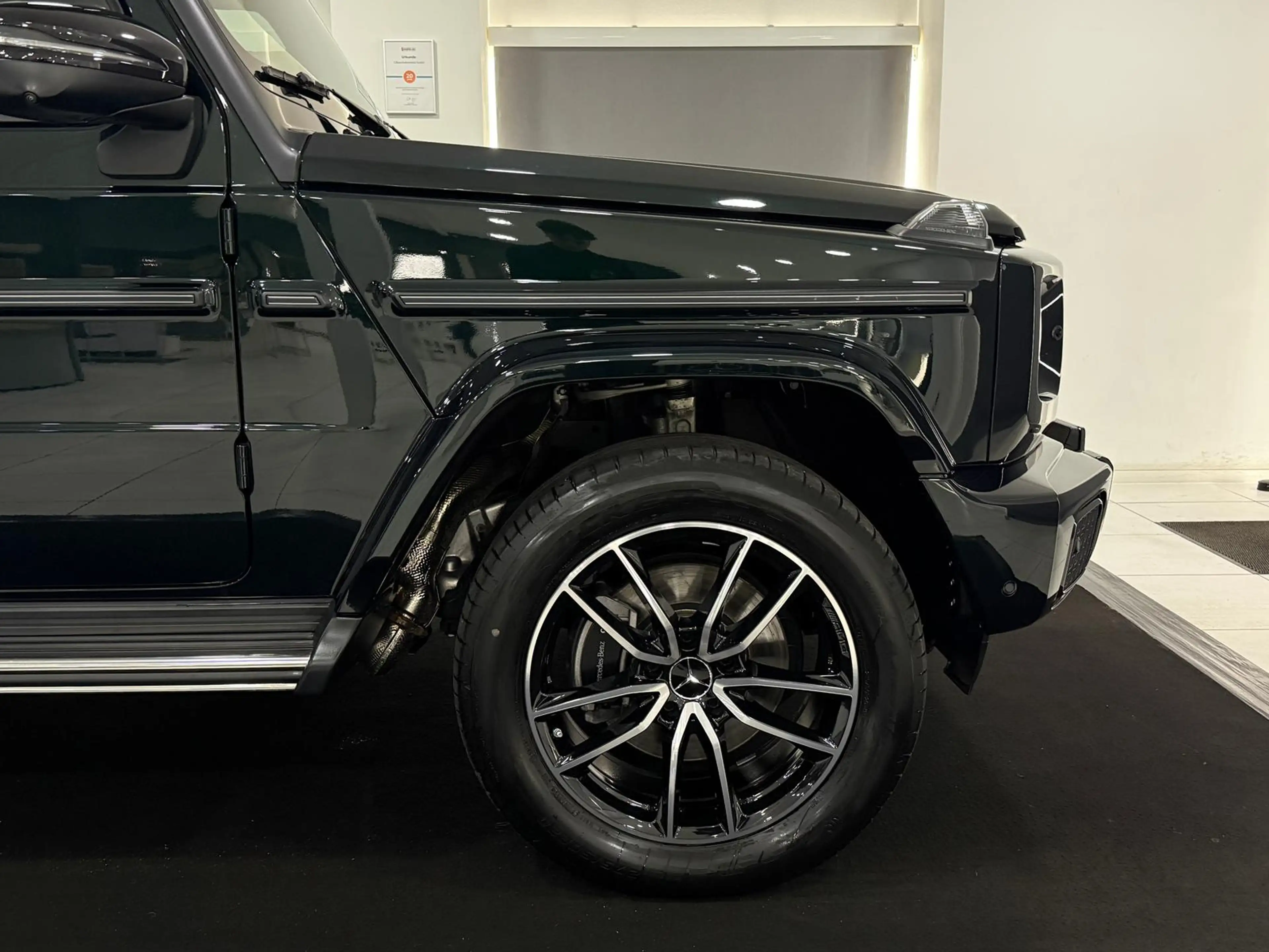 Mercedes-Benz G 500 9G AMG-LINE*NIGHT*BURMESTER*GSD*360*DISTR* — photo 8