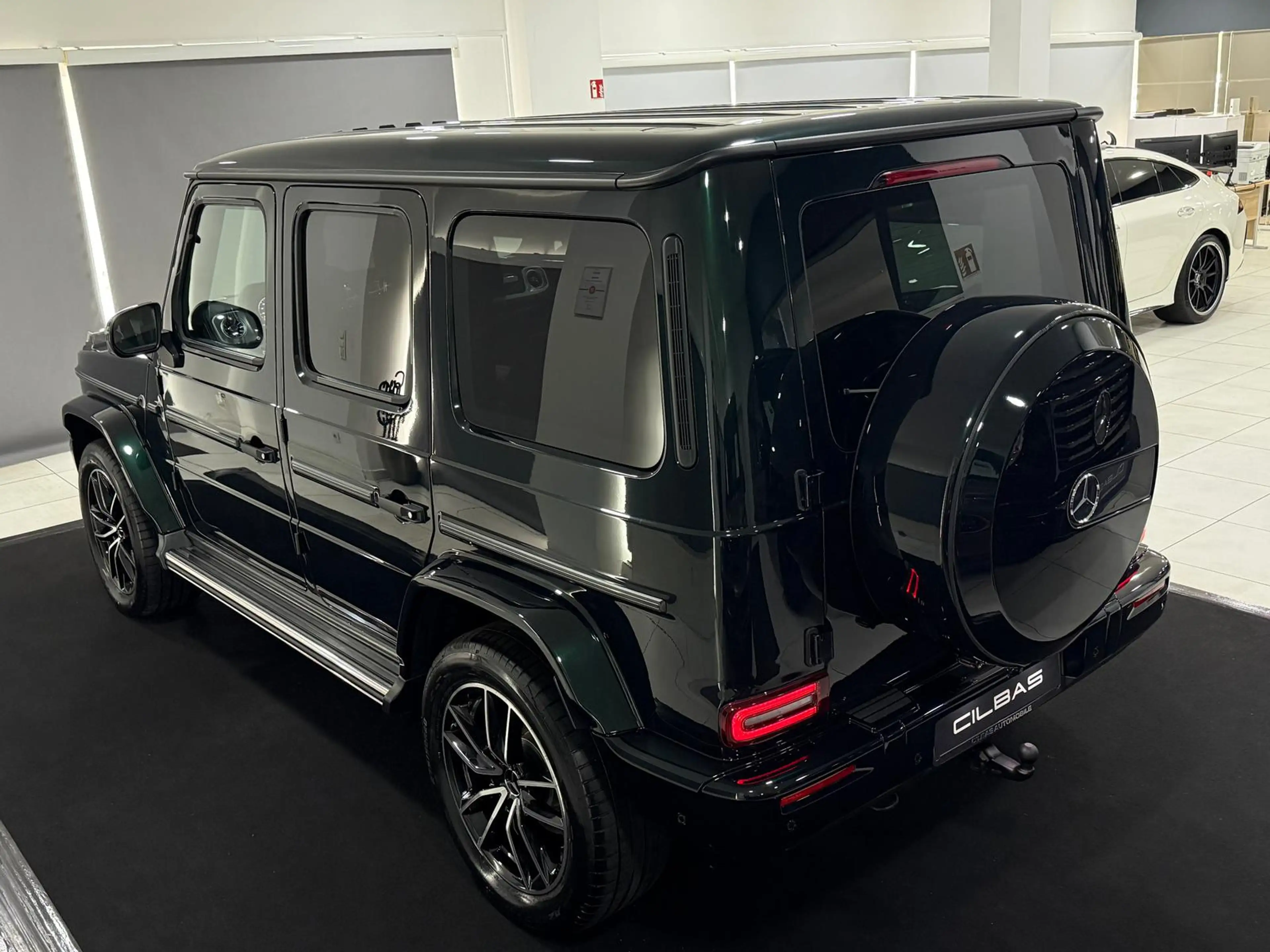 Mercedes-Benz G 500 9G AMG-LINE*NIGHT*BURMESTER*GSD*360*DISTR* — photo 10