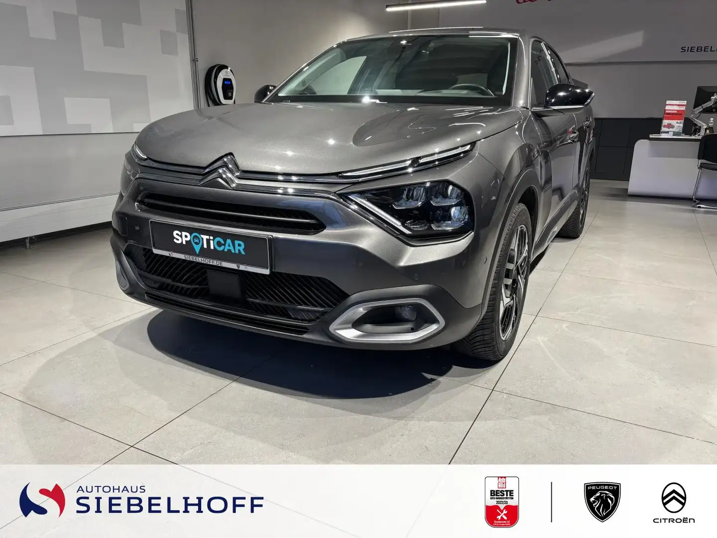 Citroen C4 Max PureTech 130 EAT8 Grau - 2