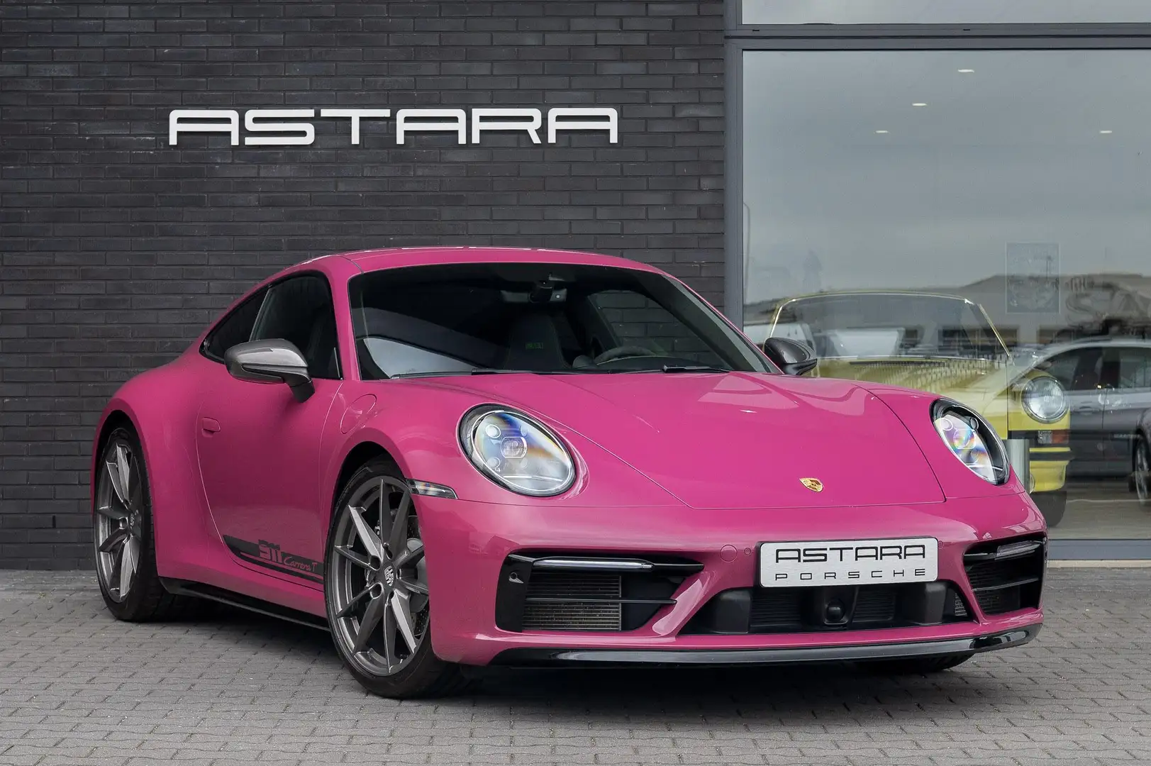 Porsche 992 T | Rubystar Neo - 2