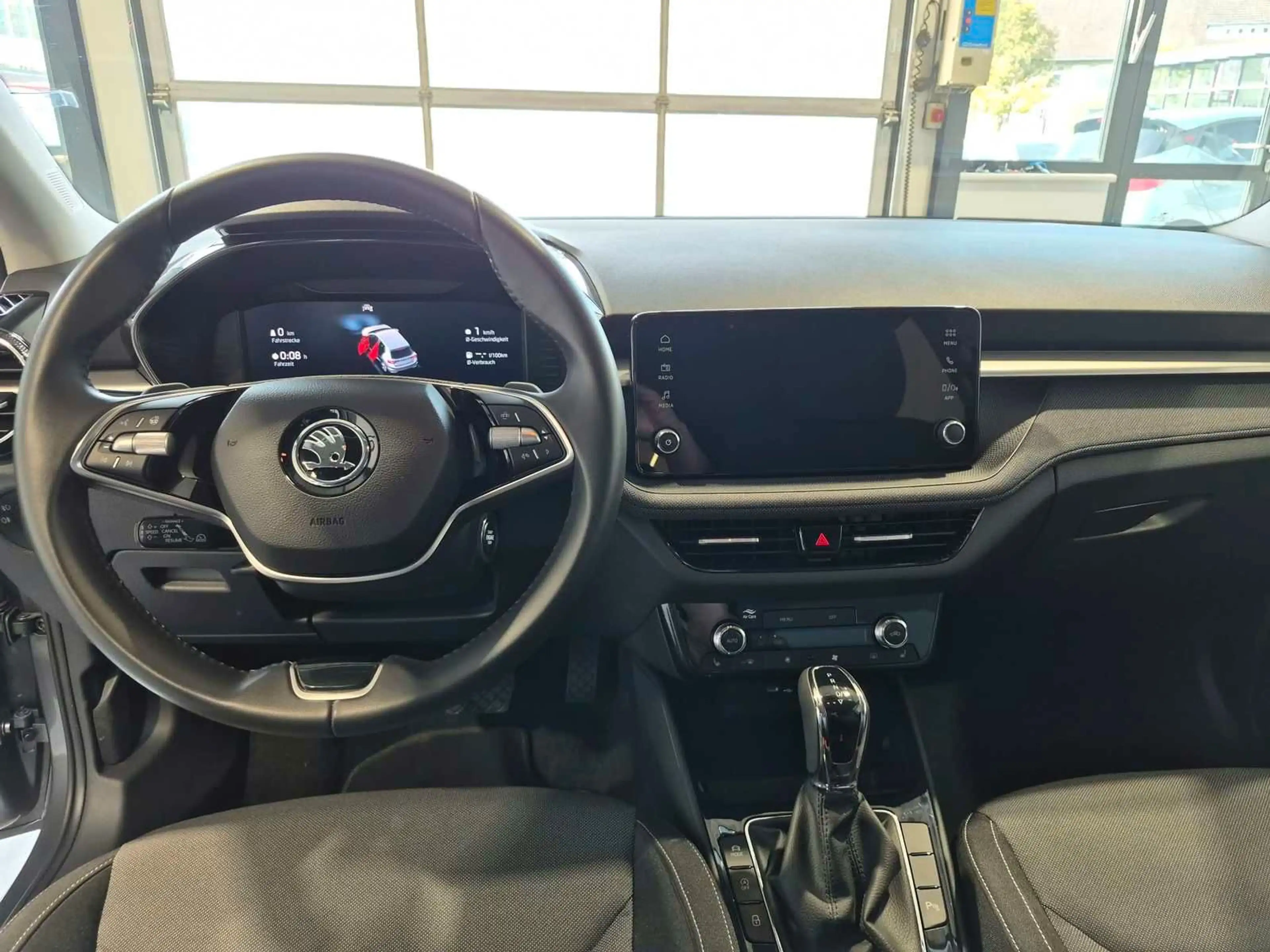 Skoda Fabia 1.0 TSI Drive  ACC|LED|Kamera|KESSY — photo 9