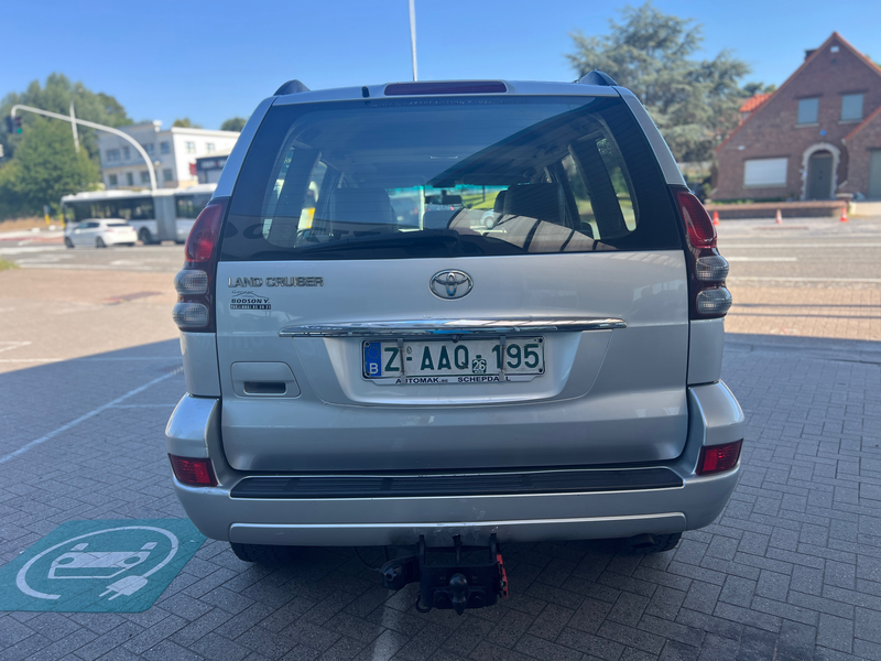 Toyota Land Cruiser Landcruiser 3.0 Turbo D4D VIP — photo 3
