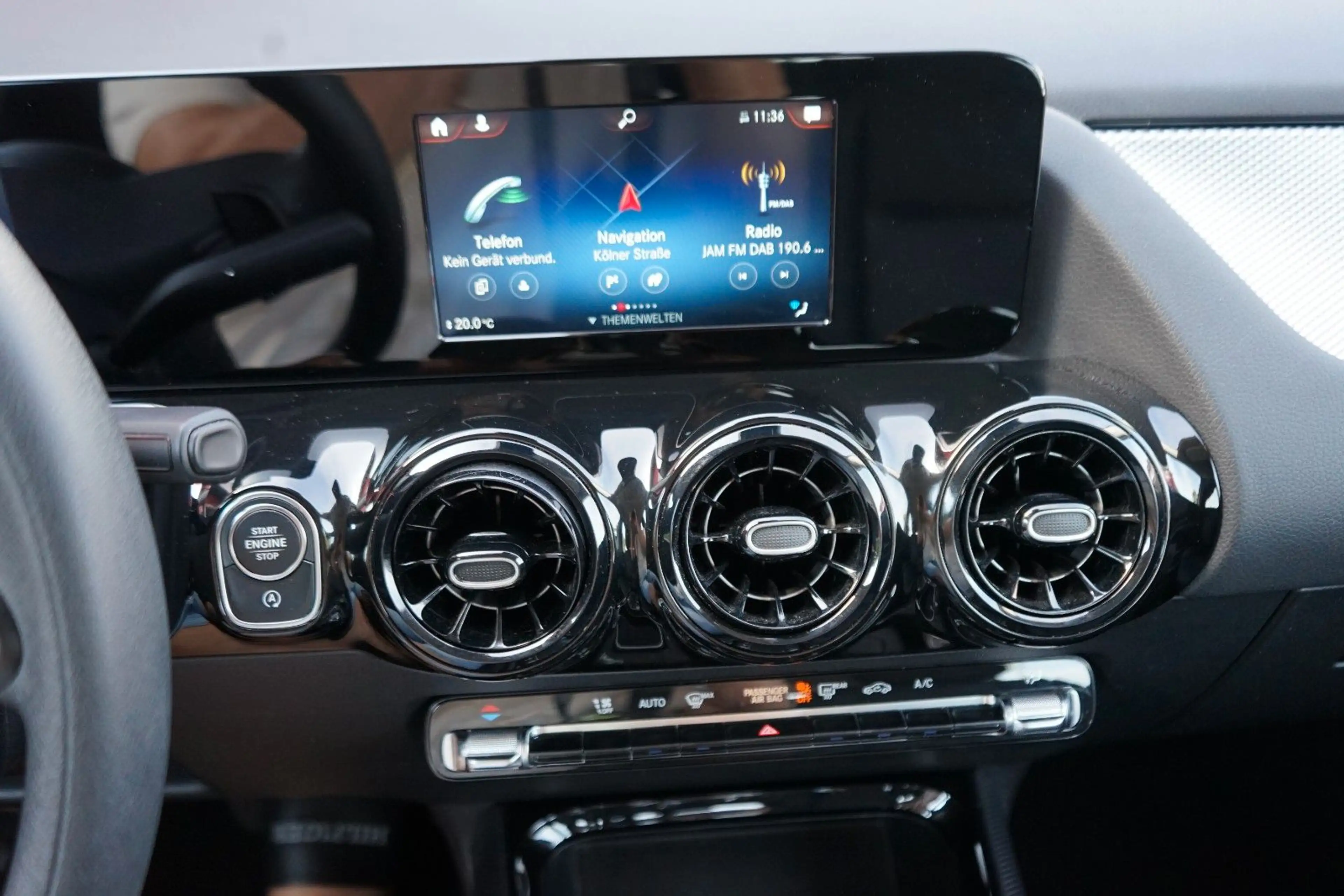Mercedes-Benz B 180 Automatik — photo 12