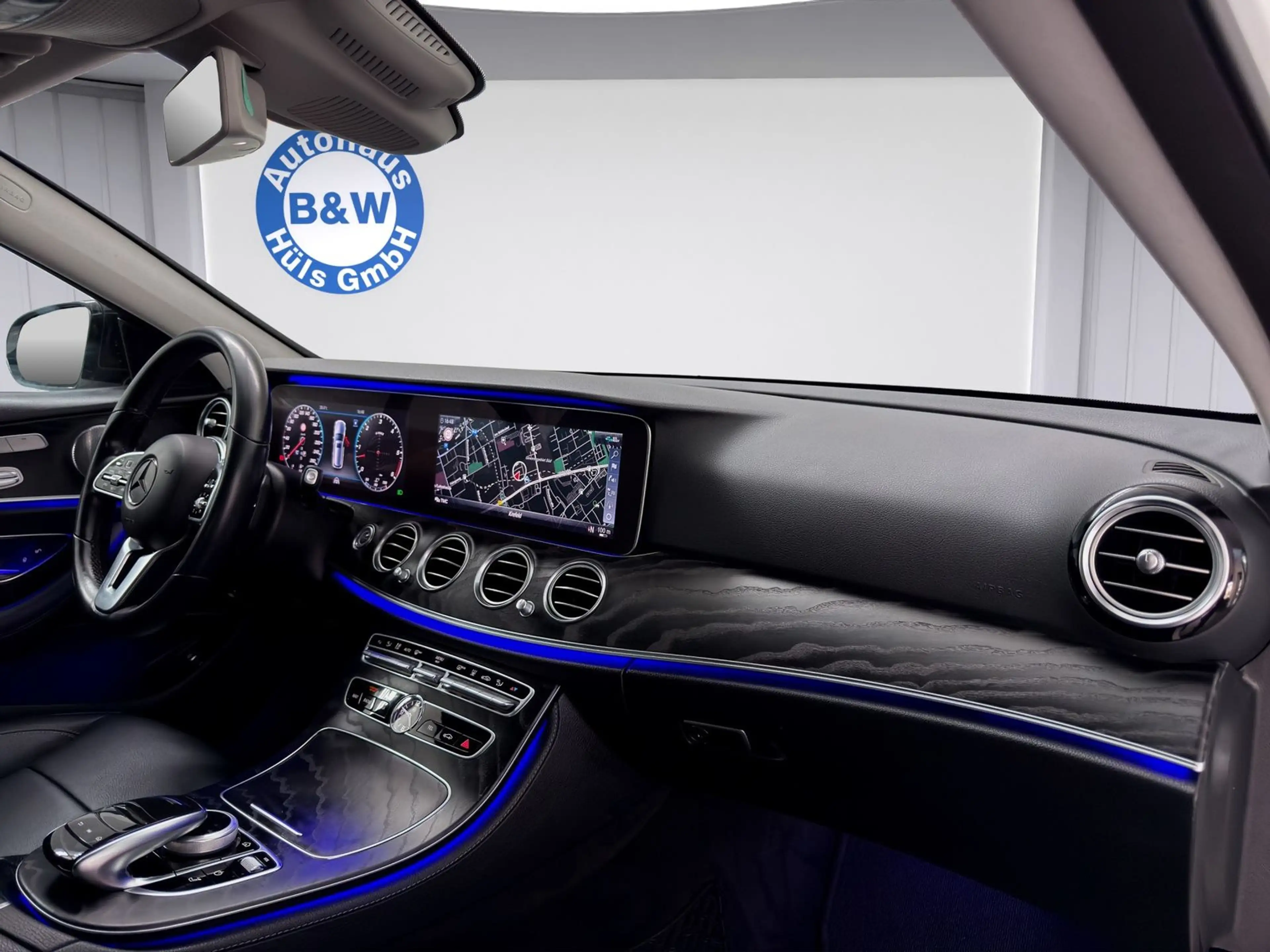 Mercedes-Benz E 400 d 4Matic*360°KAM*KLIMA*NAVI*LED*AHK*SHZ* — photo 15