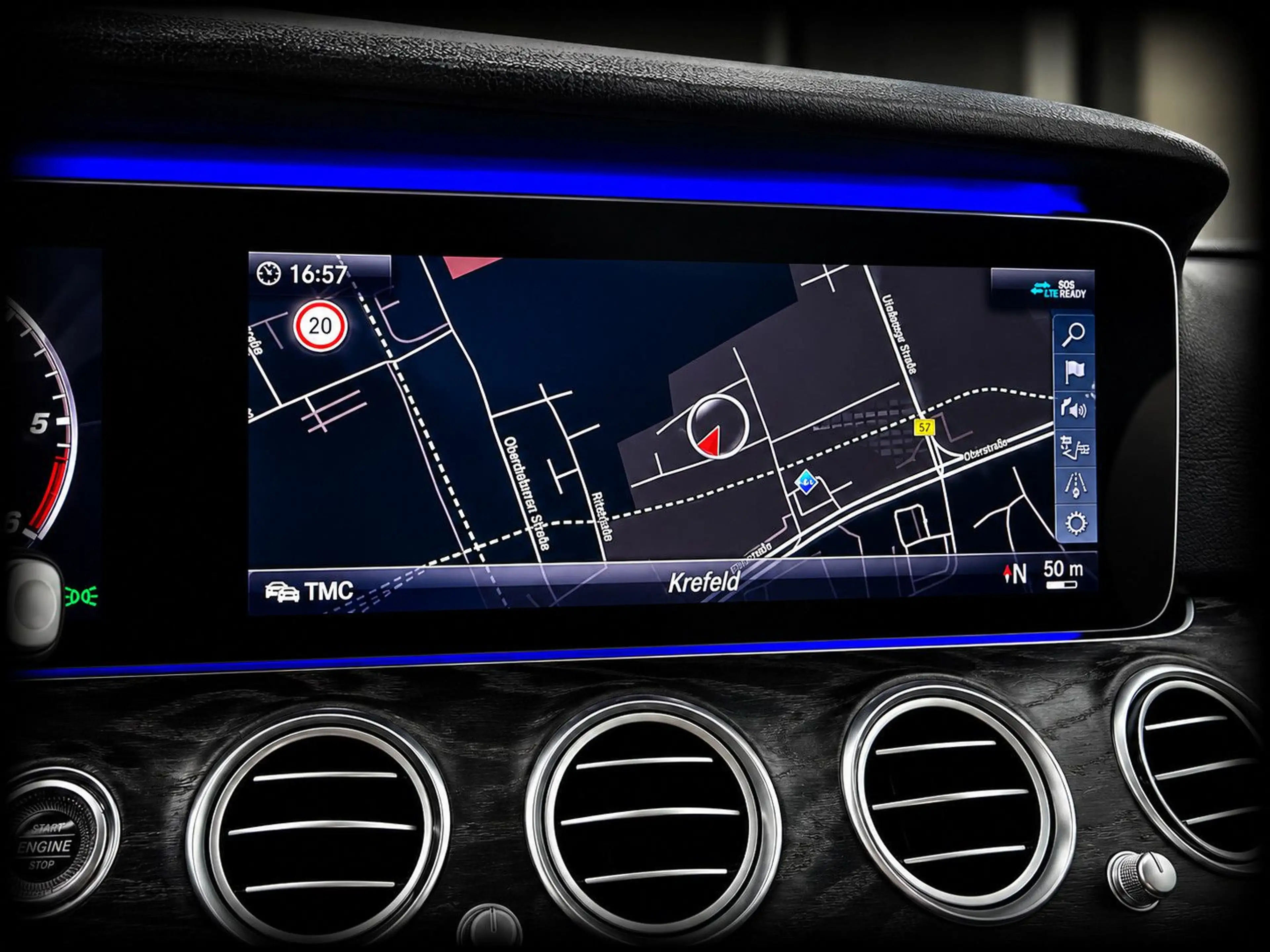 Mercedes-Benz E 400 d 4Matic*360°KAM*KLIMA*NAVI*LED*AHK*SHZ* — photo 11