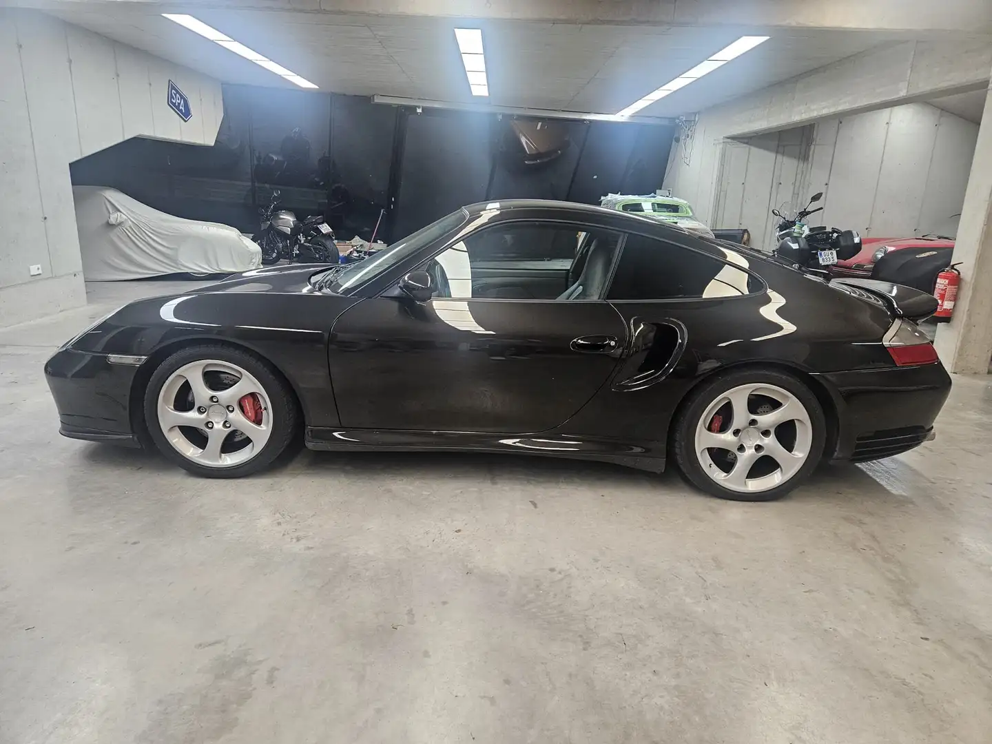 Porsche 996 911 Turbo Schwarz - 2