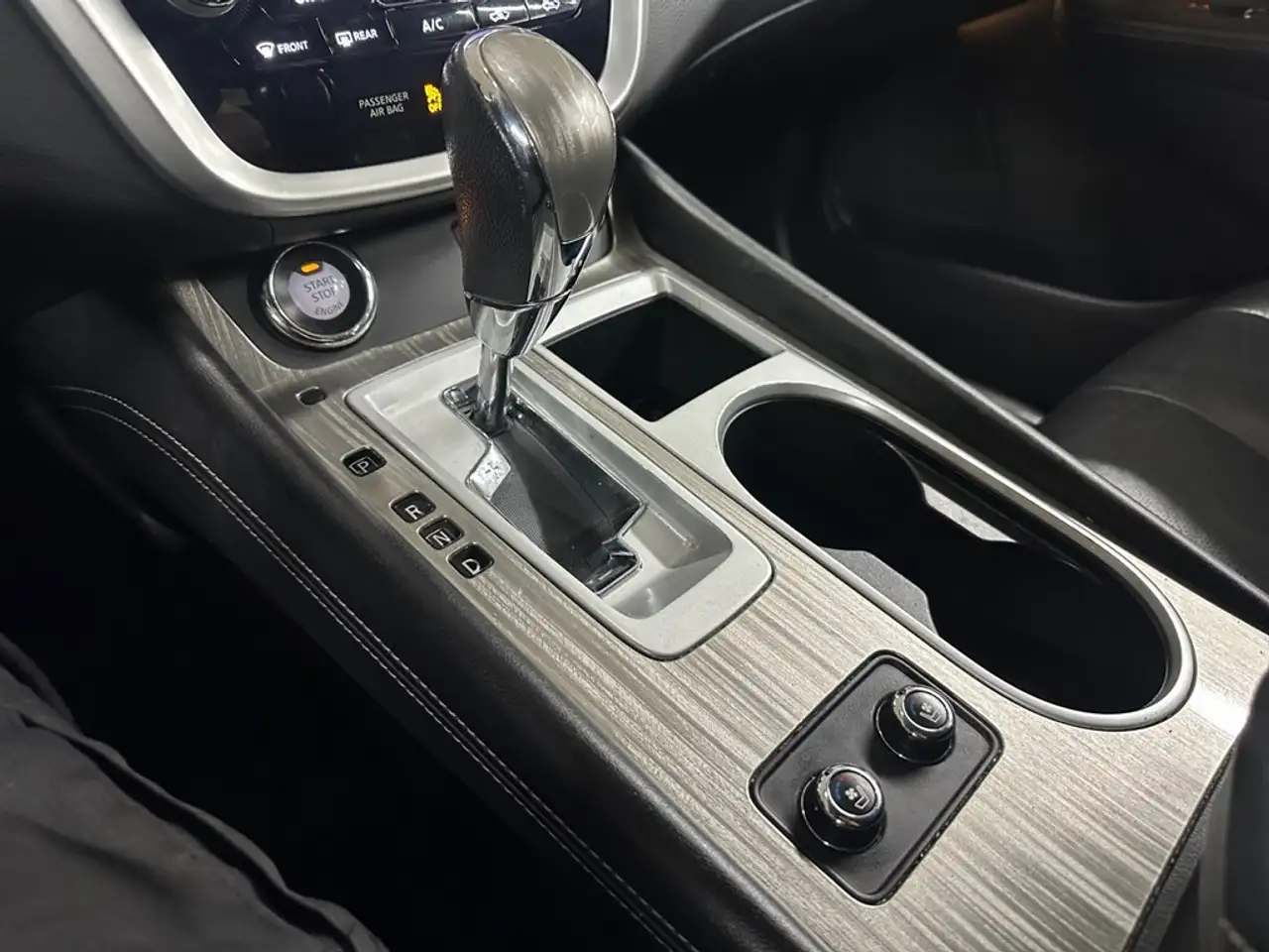 Nissan Murano снимка Nissan Murano