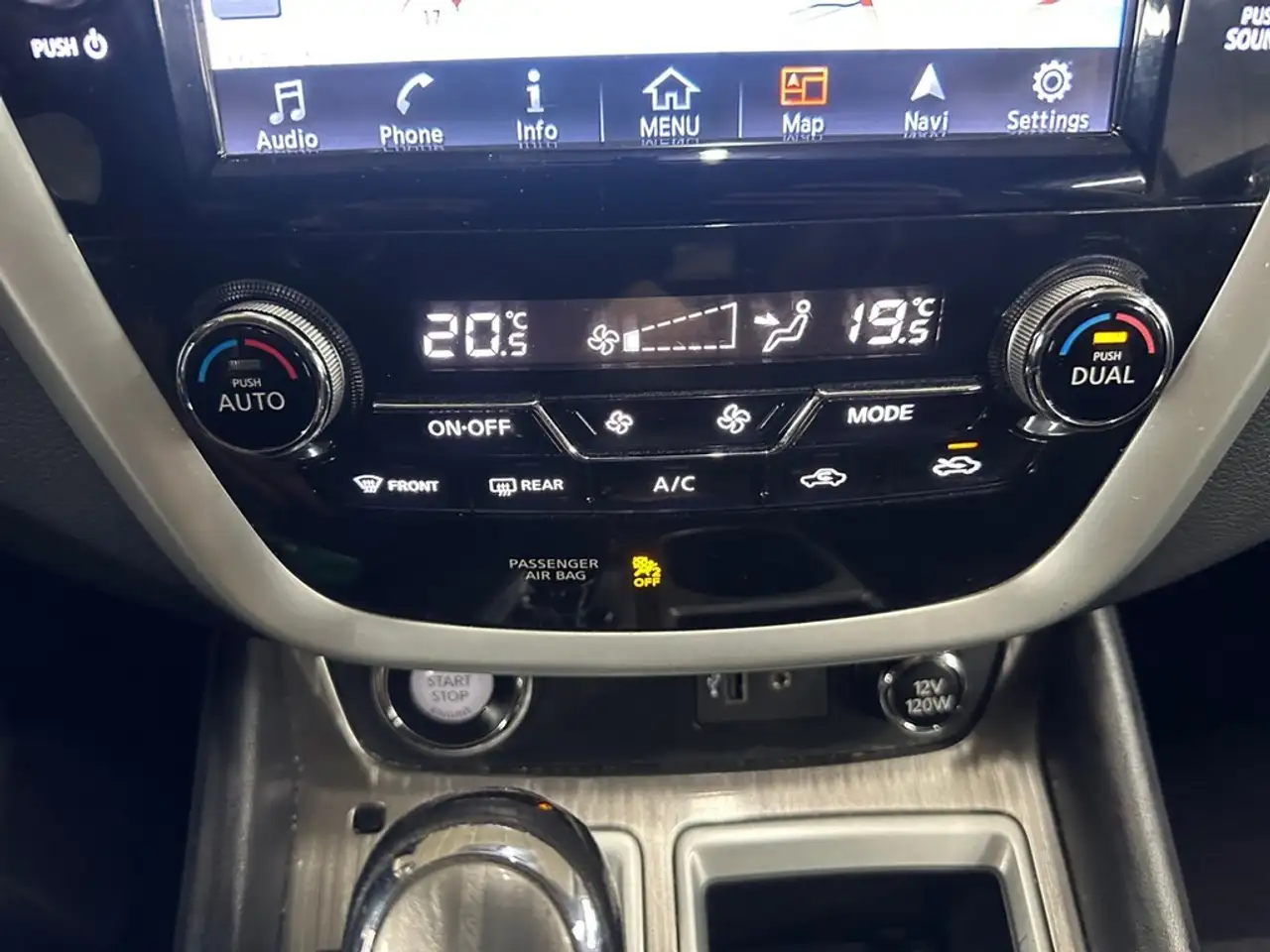 Nissan Murano снимка Nissan Murano