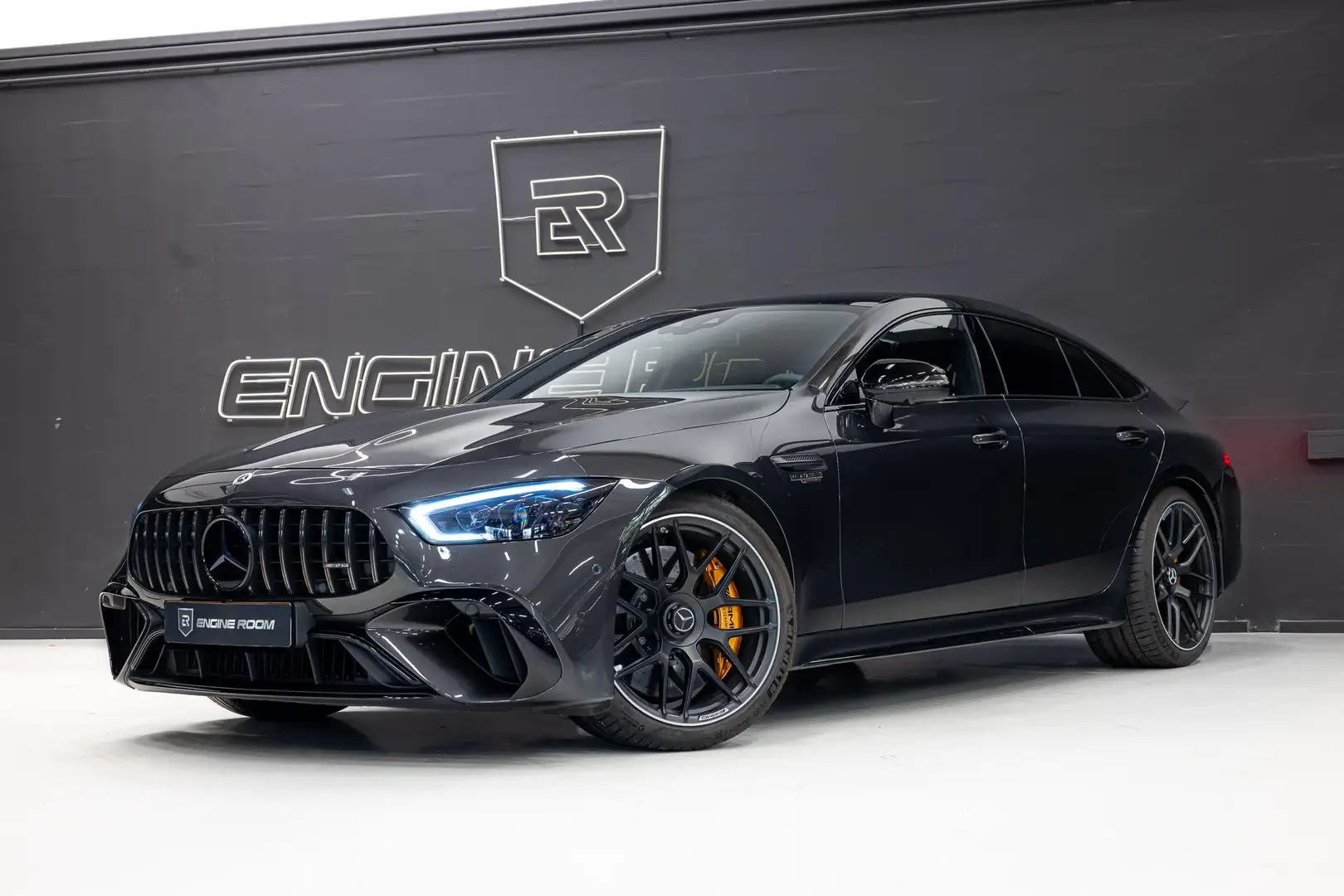 Mercedes-Benz AMG GT 4-Door Coupe AMG 63 S E Performance Premium Plus M siva - 1