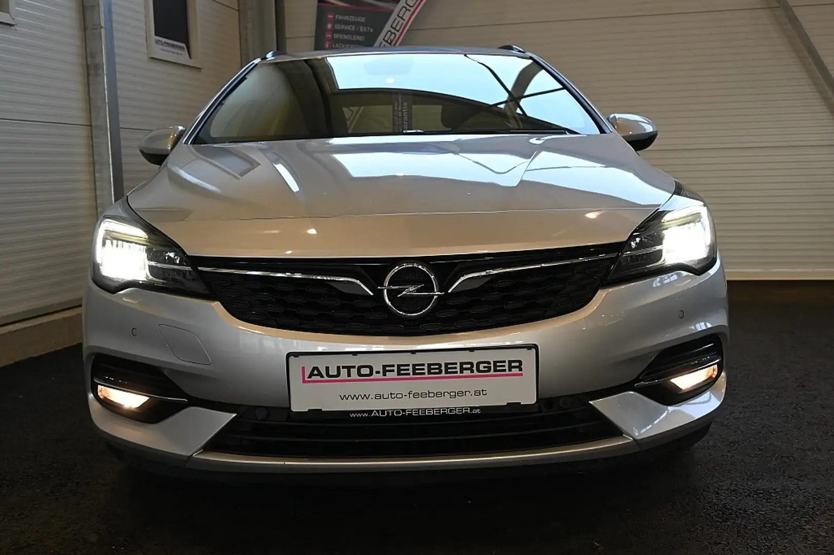 Opel Astra K Sports Tourer 1,5 TD Aut,LED,Parkpilot,Bluetooth Silber - 2