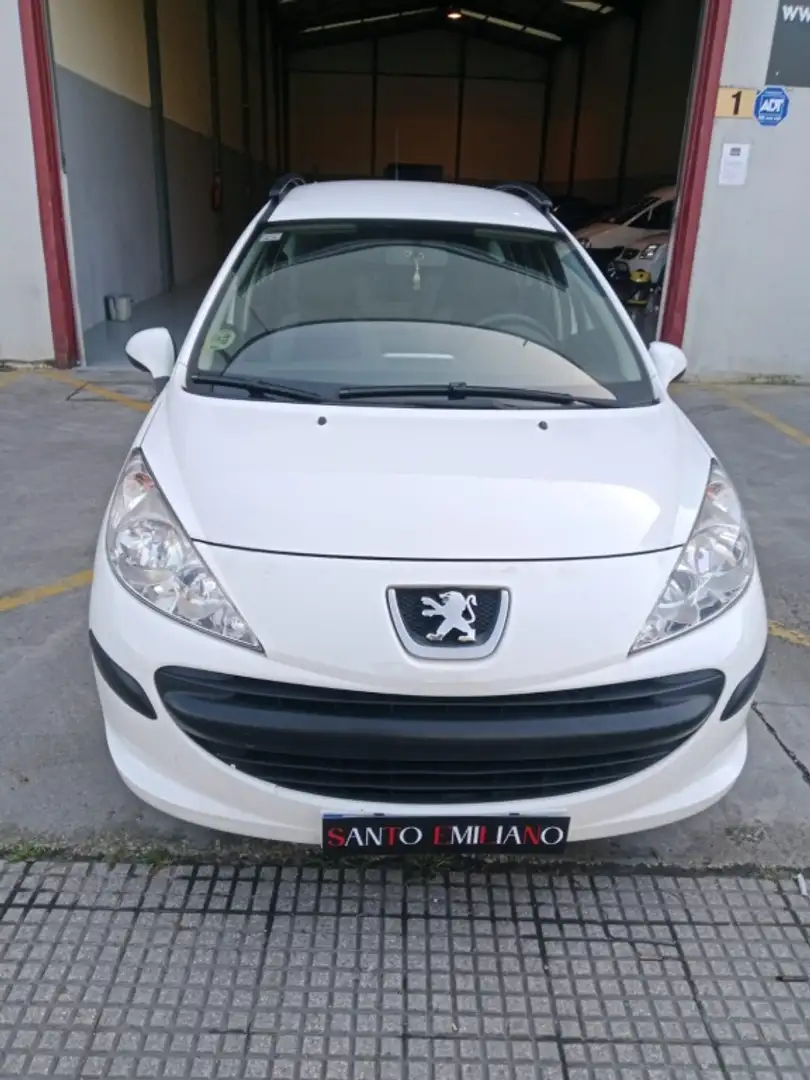 Peugeot 207 SW 1.6HDI Confort Blanco - 1