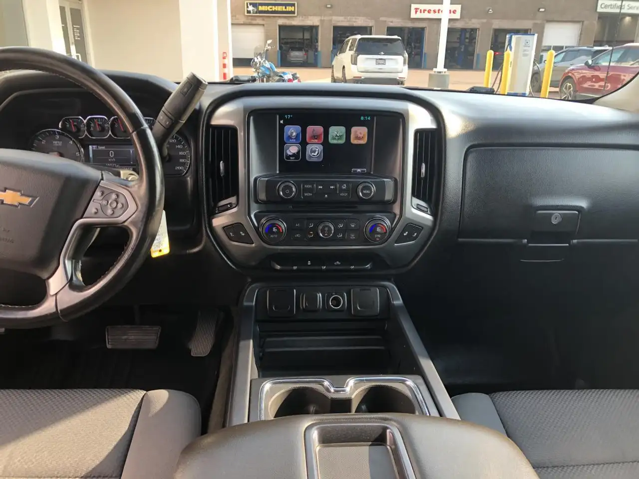 Chevrolet Silverado 1500 photo Chevrolet Silverado 1500