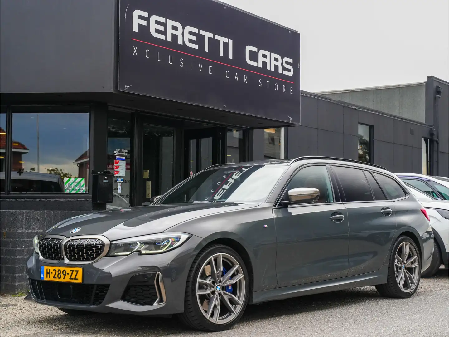 BMW 340 3-serie Touring M340i XDRIVE AUT8 HIGH EXECUTIVE P Grijs - 1