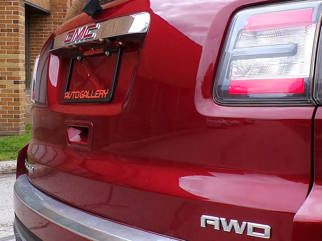 GMC Acadia снимка GMC Acadia