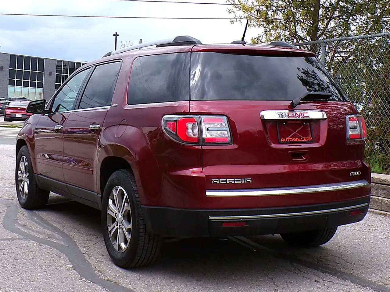 GMC Acadia снимка GMC Acadia