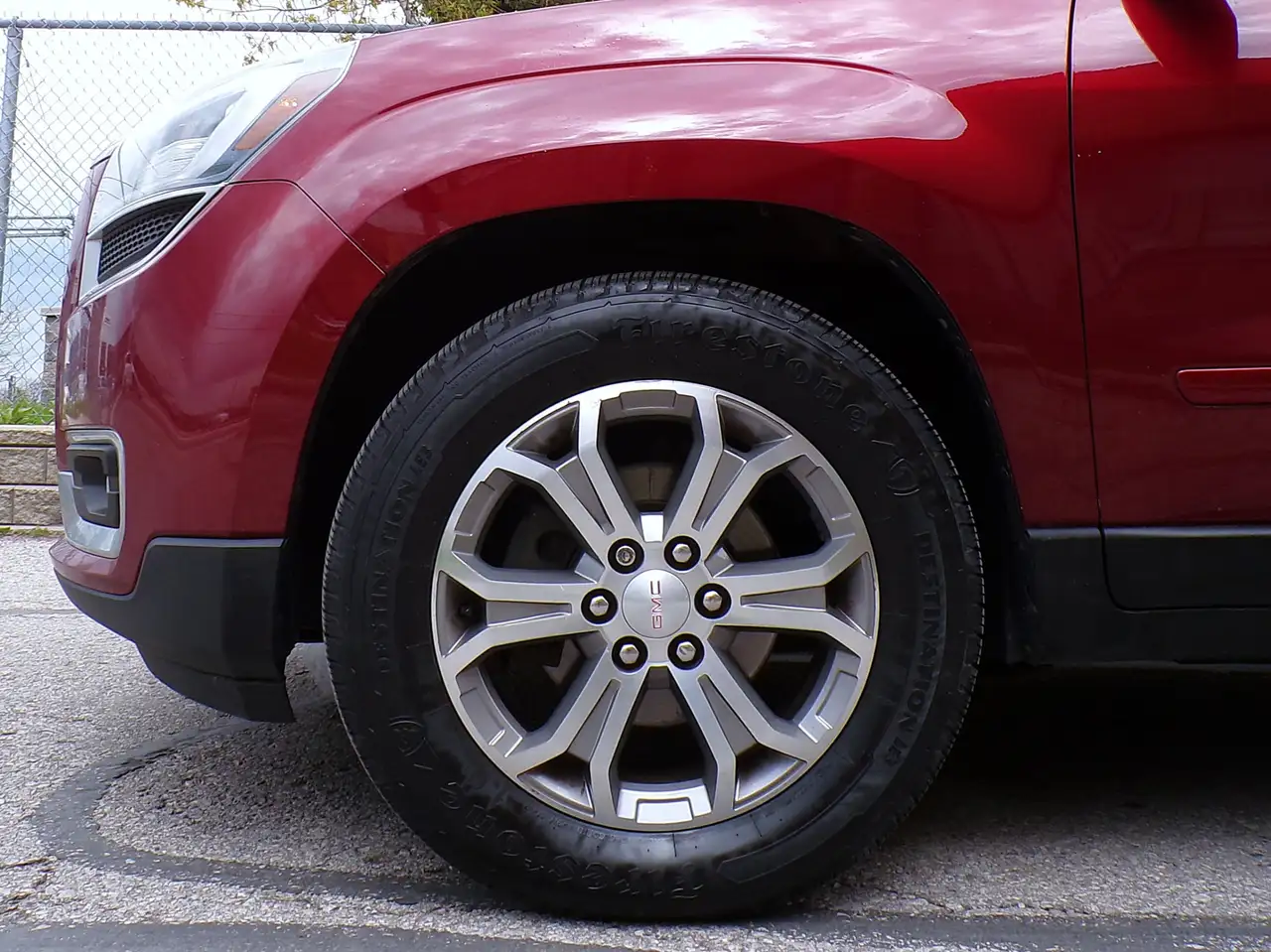 GMC Acadia снимка GMC Acadia