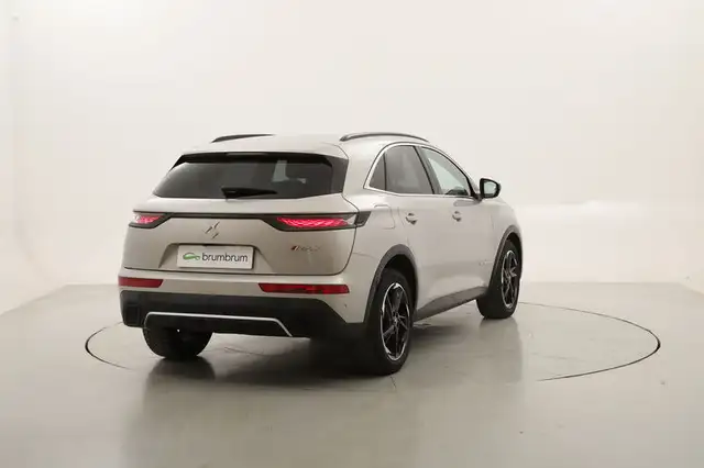 DS Automobiles DS 7 Crossback view 5