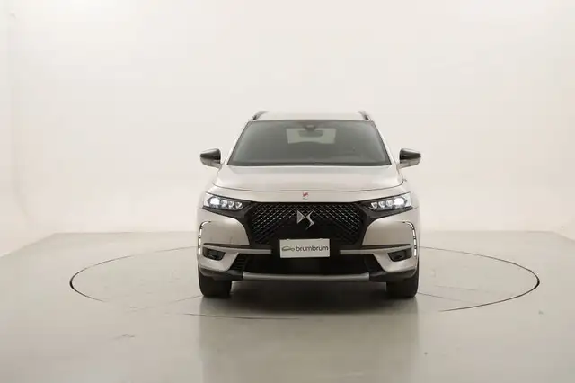 DS Automobiles DS 7 Crossback view 8