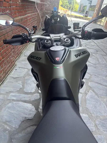 Ducati MULTISTRADA V2 S - foto 8