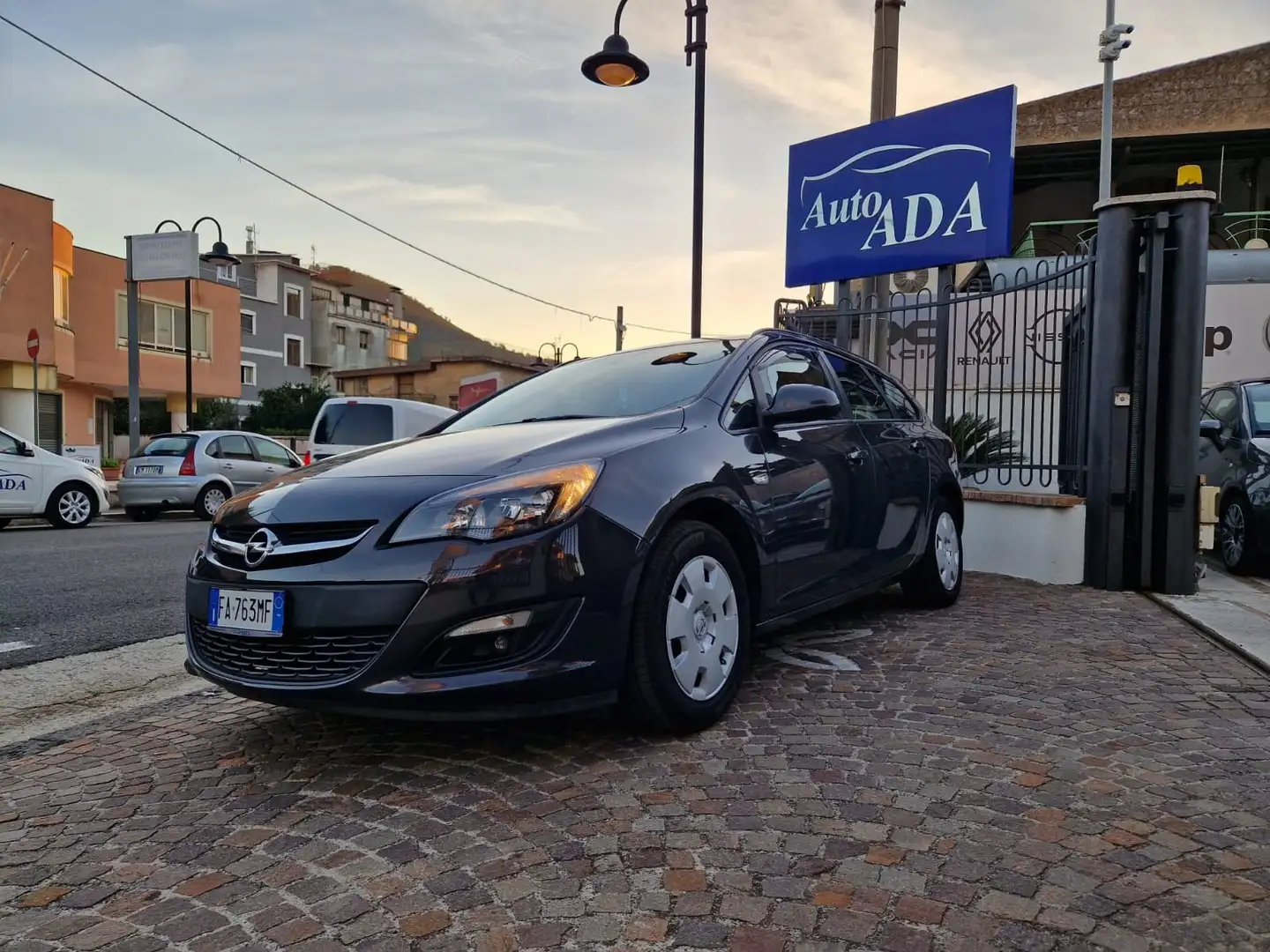 Opel Astra Astra Sports Tourer 1.4 t Elective Gpl 140cv E6 Nero - 1