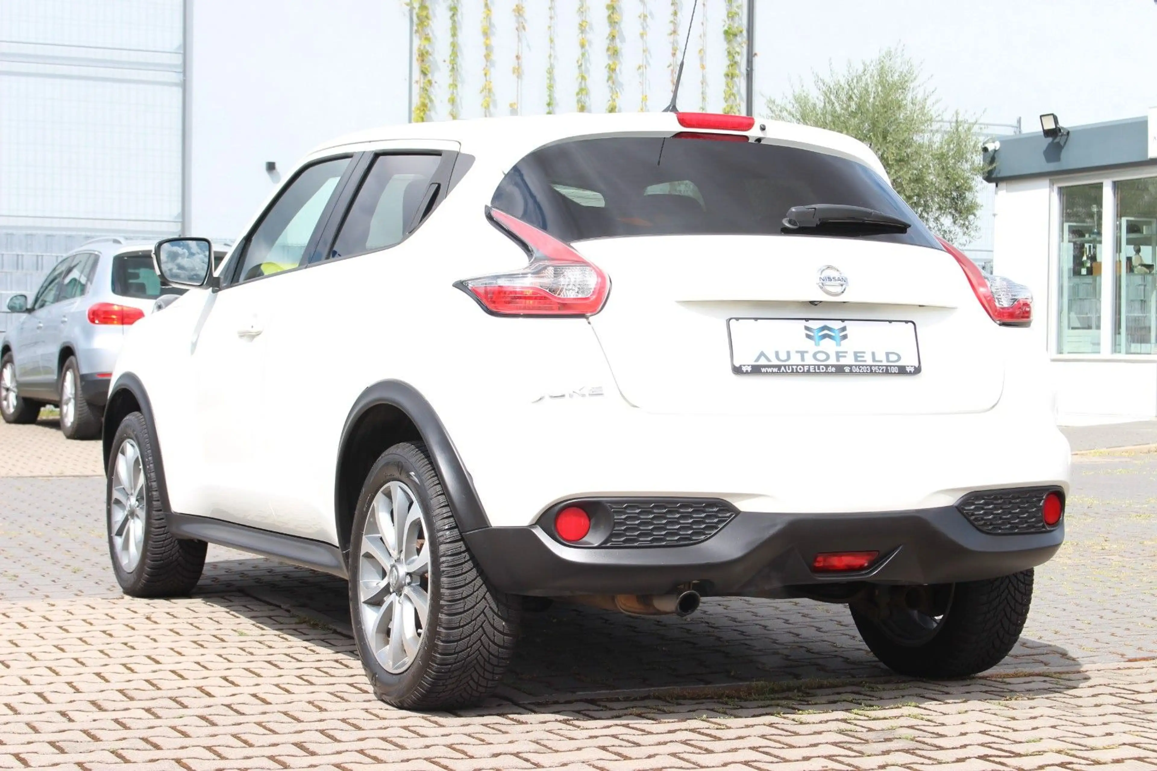 Nissan Juke 1.2 DIG-T Tekna/SHEFT/KLIMA/RCAM/NAVI/LEDER — photo 6