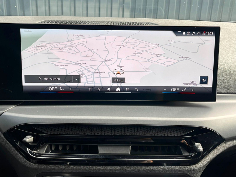 BMW 318 i Aut. Touring Facelift /LED/Sitzheiz/Kamera — photo 14