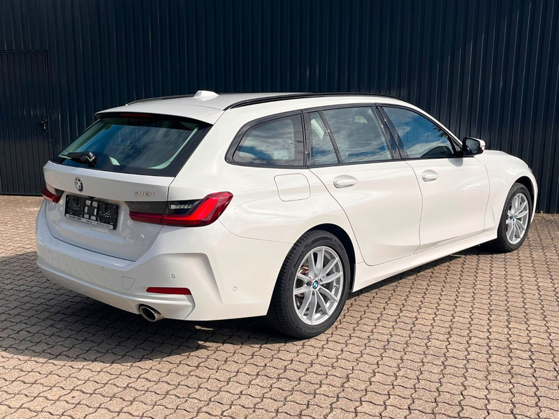 BMW 318 i Aut. Touring Facelift /LED/Sitzheiz/Kamera — photo 9
