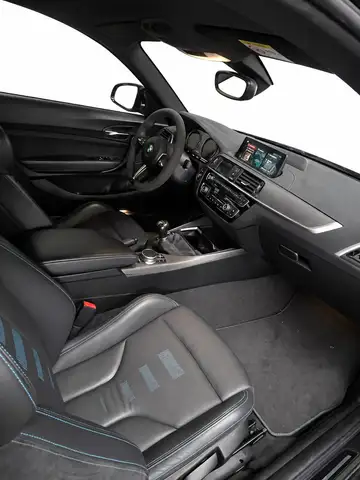 BMW M2 view 2