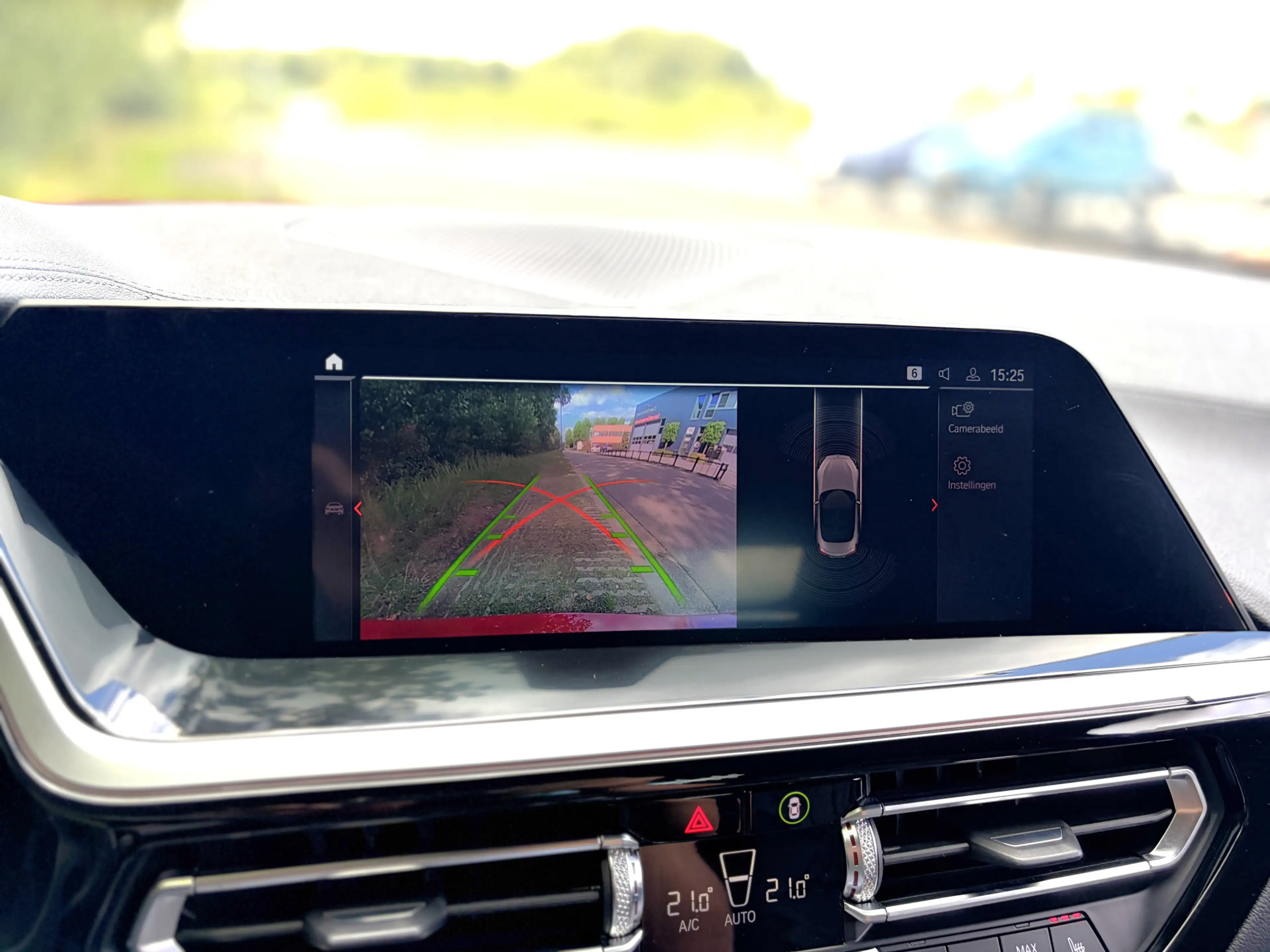 BMW Z4 Roadster sDrive30i M-Sport High Executive Camera — photo 15