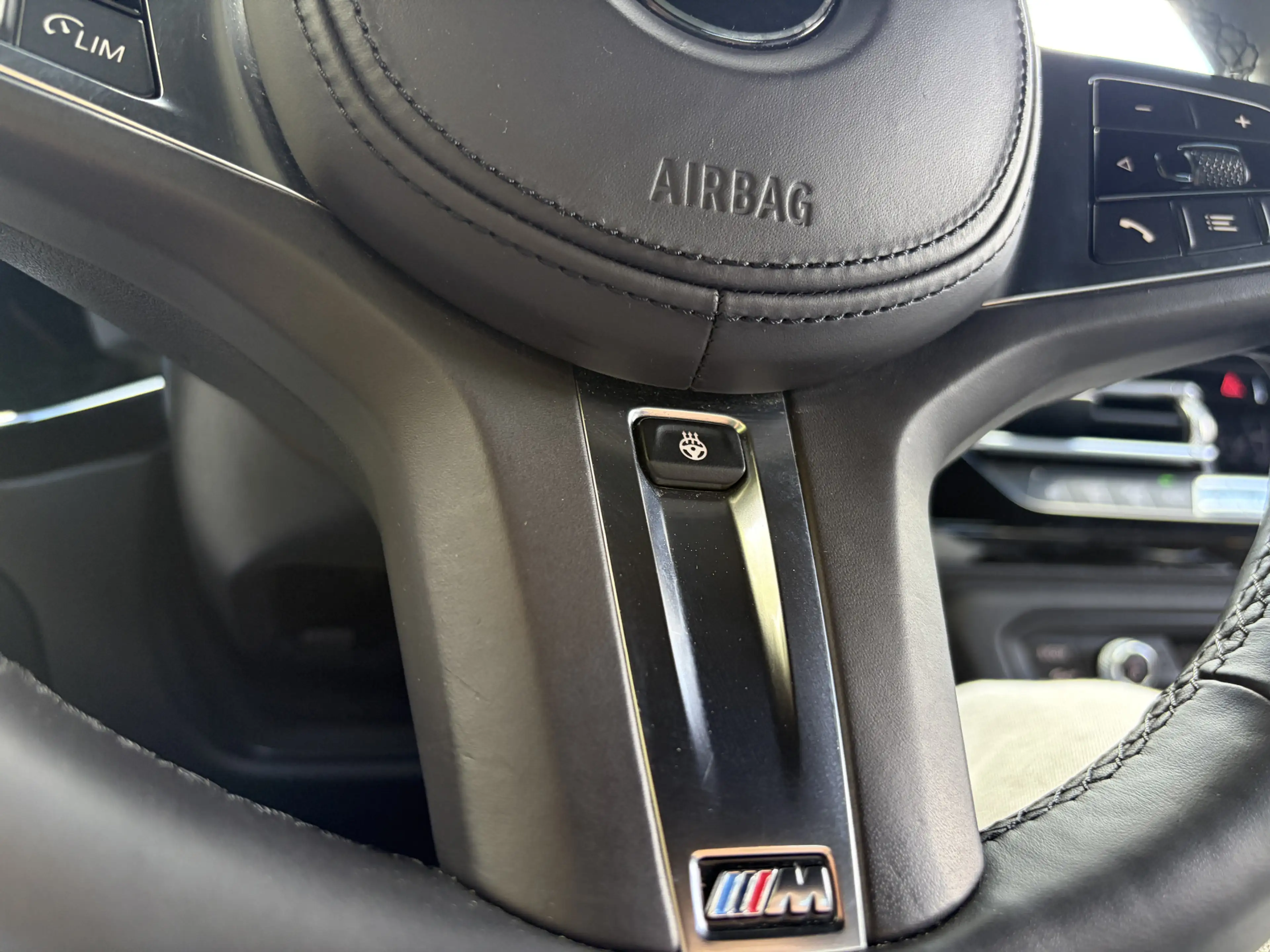 BMW Z4 Roadster sDrive30i M-Sport High Executive Camera — photo 17