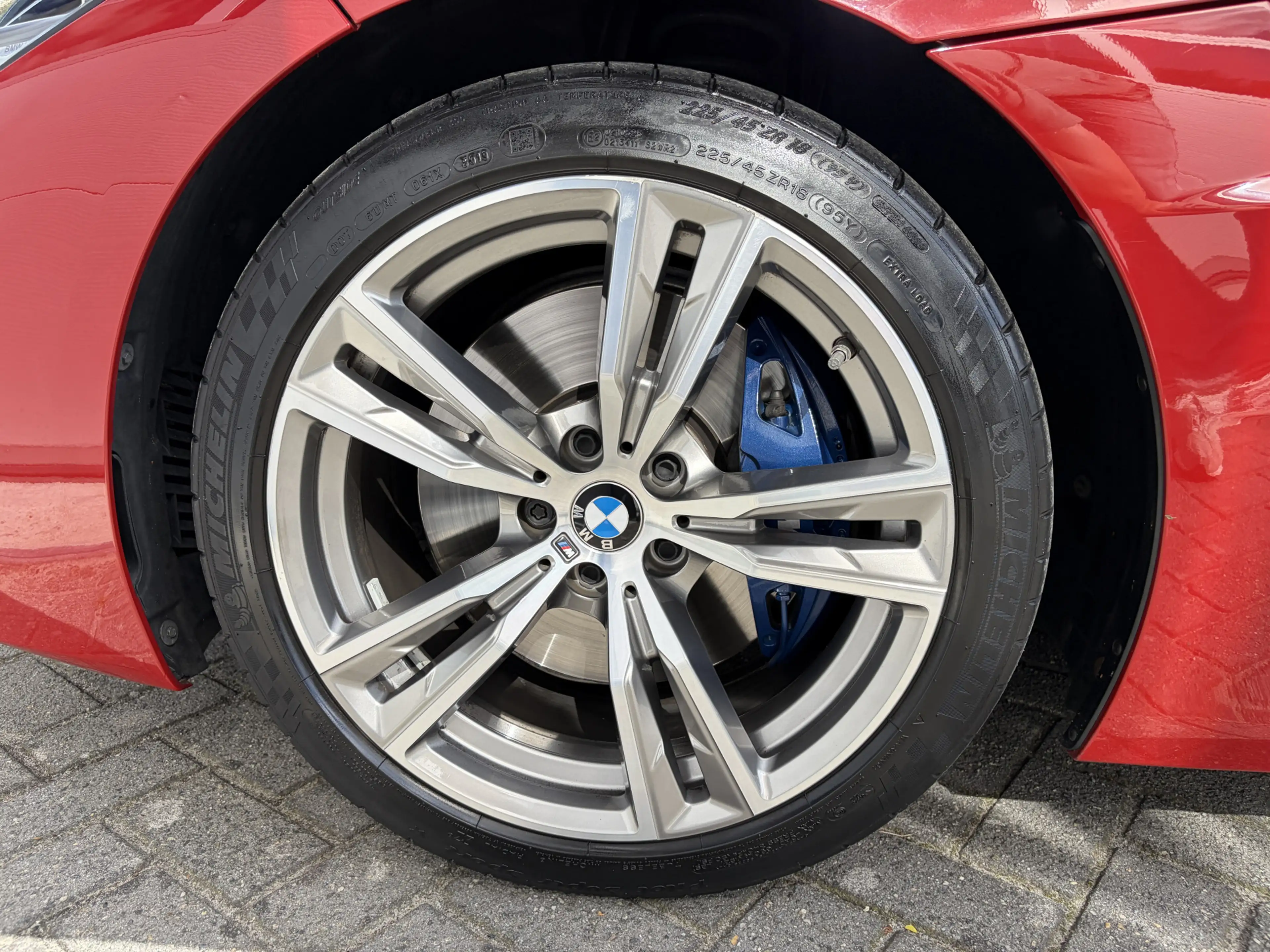 BMW Z4 Roadster sDrive30i M-Sport High Executive Camera — photo 11
