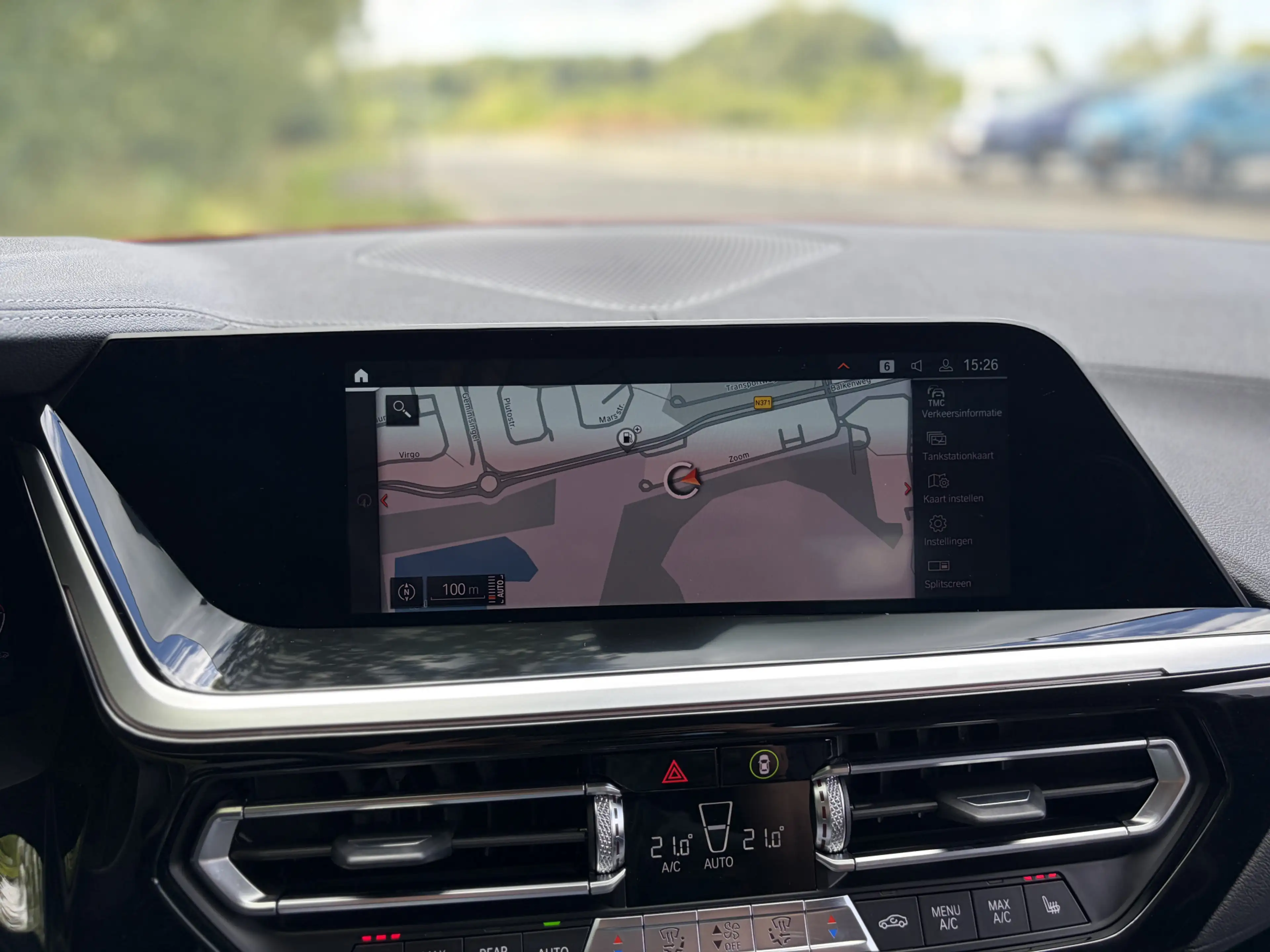 BMW Z4 Roadster sDrive30i M-Sport High Executive Camera — photo 16