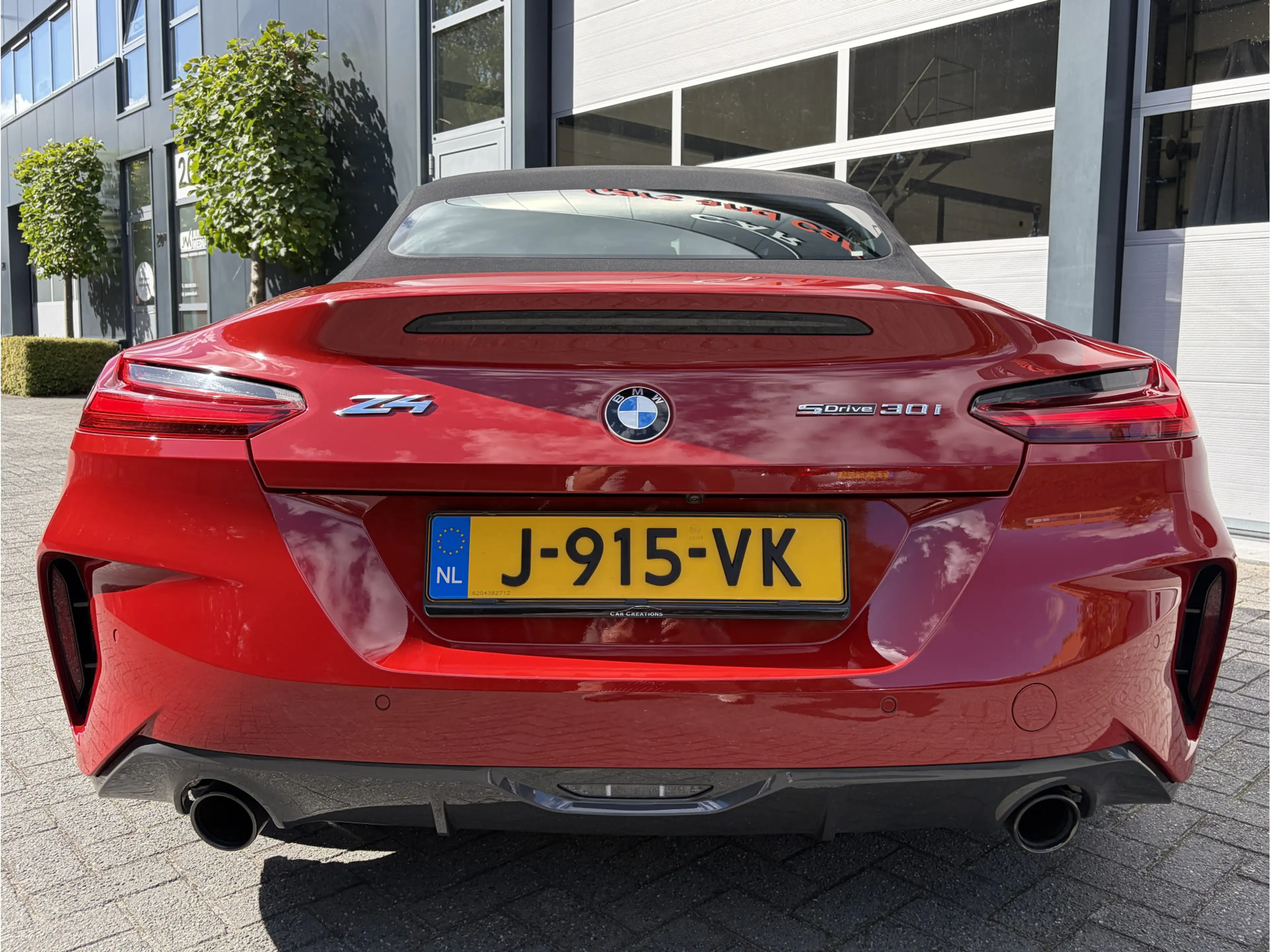 BMW Z4 Roadster sDrive30i M-Sport High Executive Camera — photo 29
