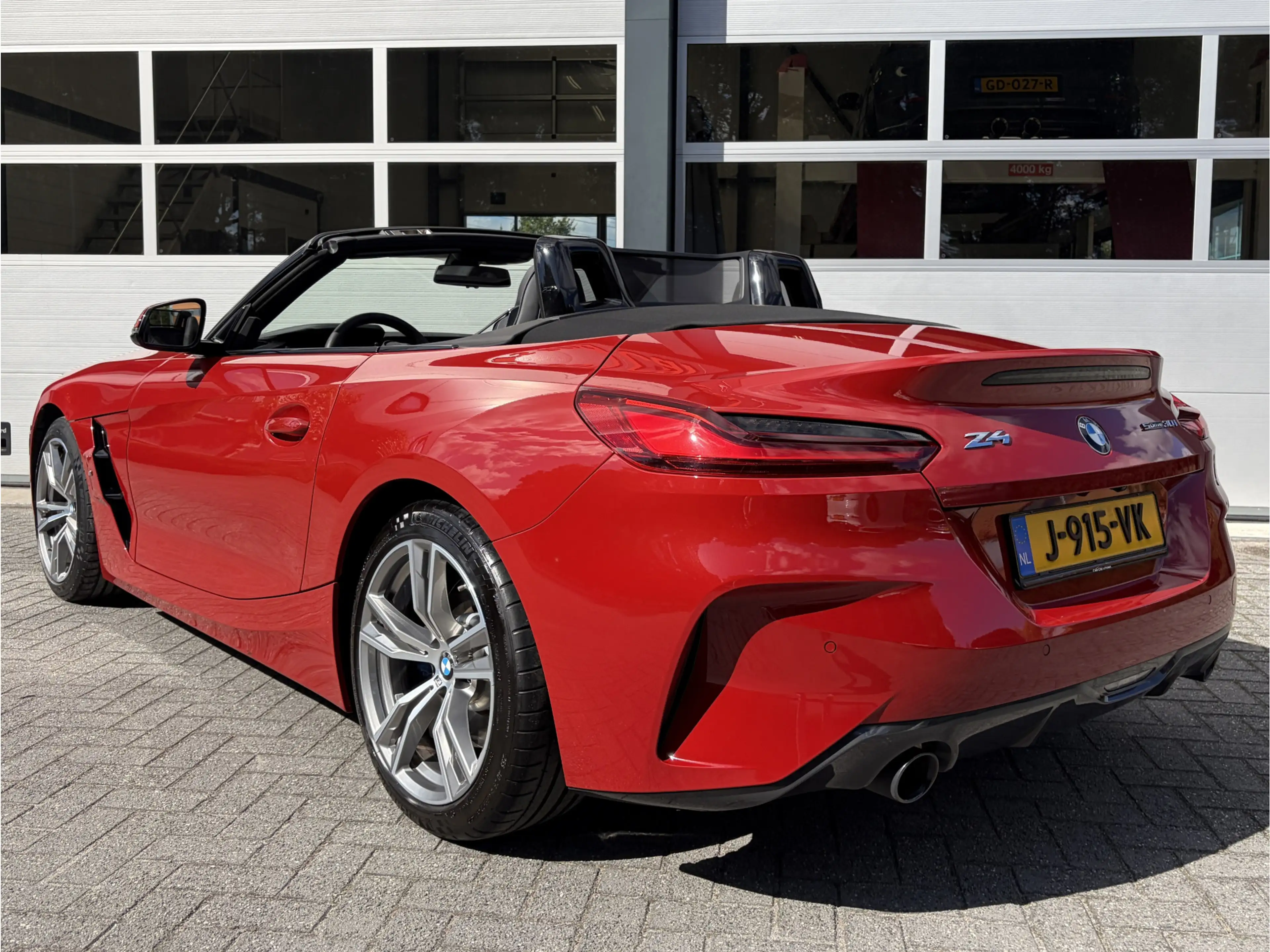 BMW Z4 Roadster sDrive30i M-Sport High Executive Camera — photo 3