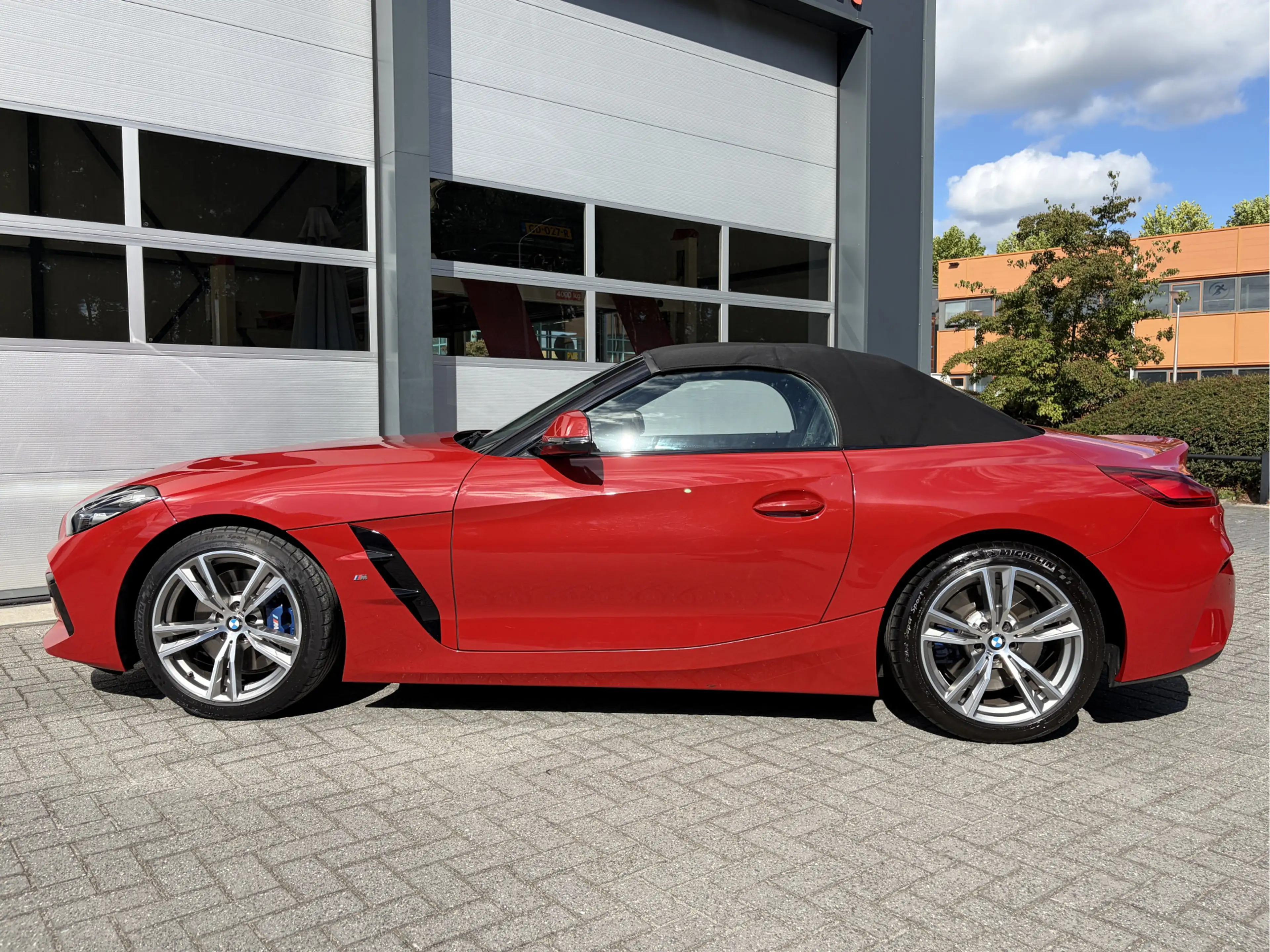 BMW Z4 Roadster sDrive30i M-Sport High Executive Camera — photo 28