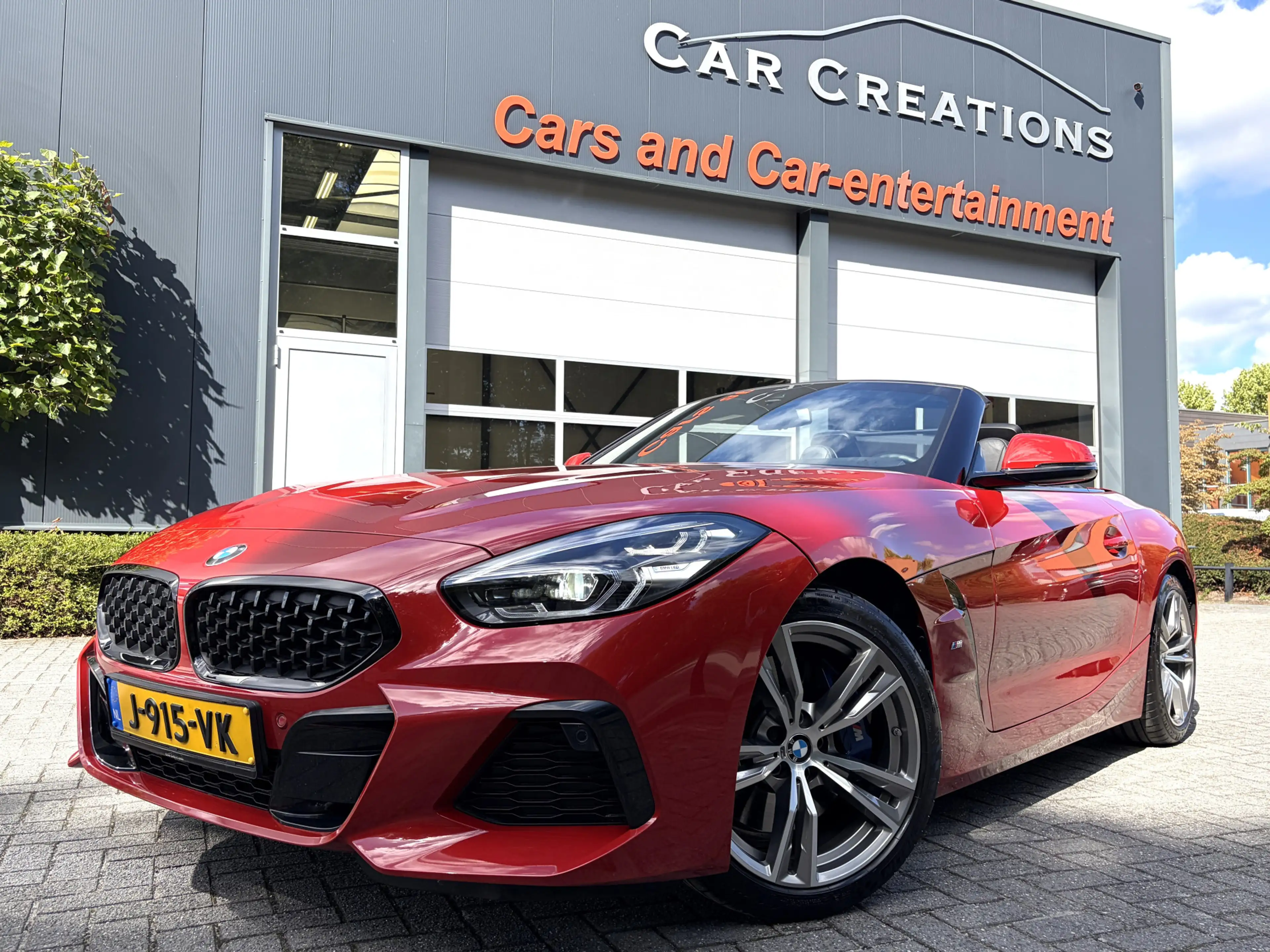 BMW Z4 Roadster sDrive30i M-Sport High Executive Camera — photo 27