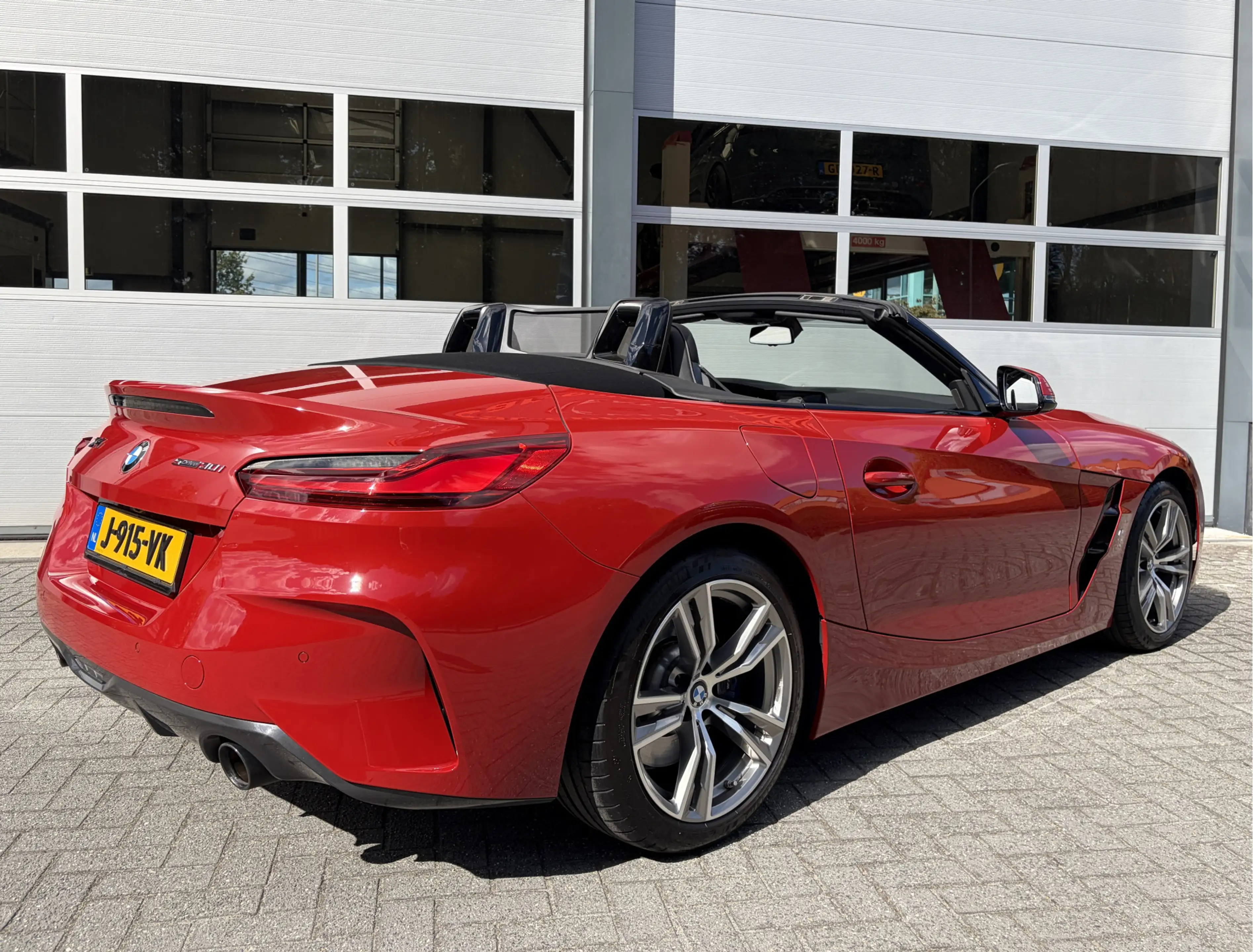 BMW Z4 Roadster sDrive30i M-Sport High Executive Camera — photo 5