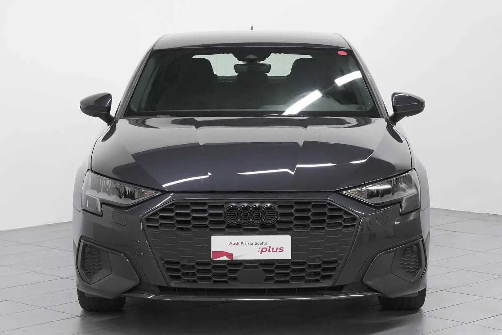Audi A3 Sportback 1.5 TFSI Advanced Grigio - 2