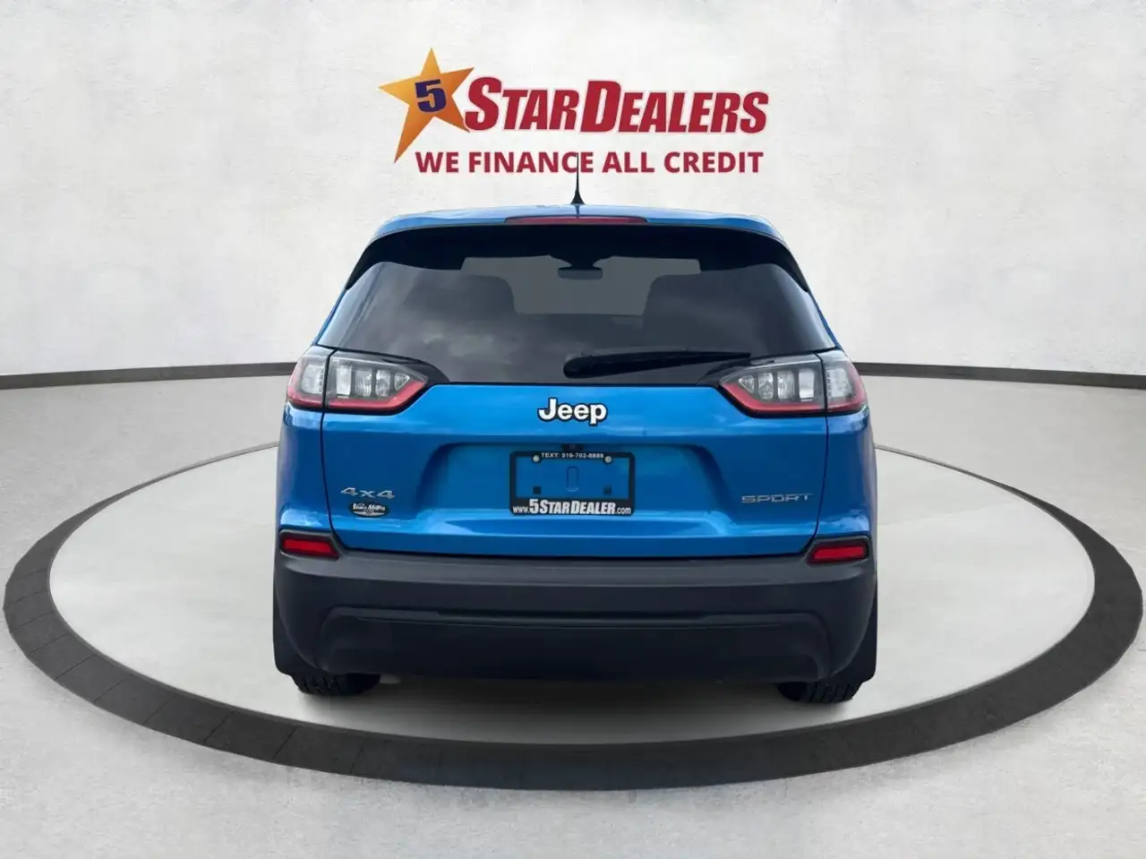 Jeep Cherokee снимка Jeep Cherokee