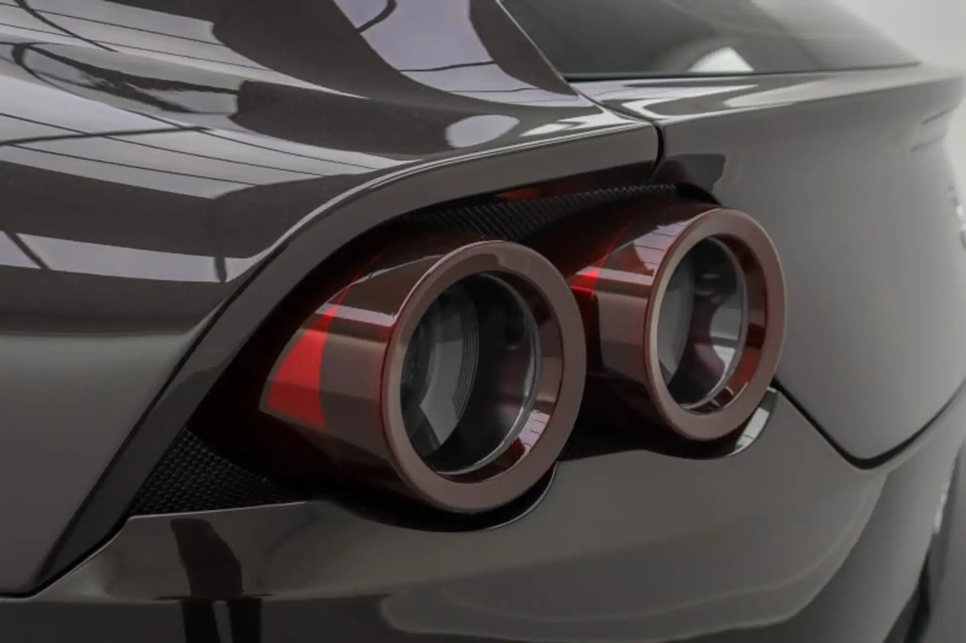 페라리 GTC4 루쏘 2020 검정 사진 7