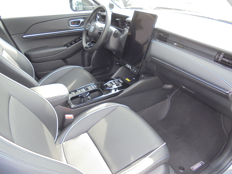 Honda e:Ny1 Basis — photo 6
