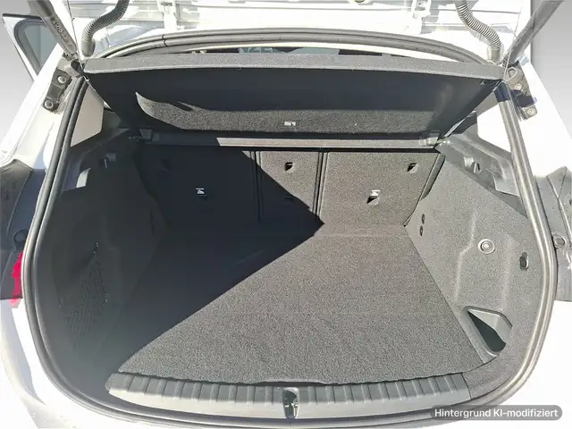 BMW 2 Series view 12