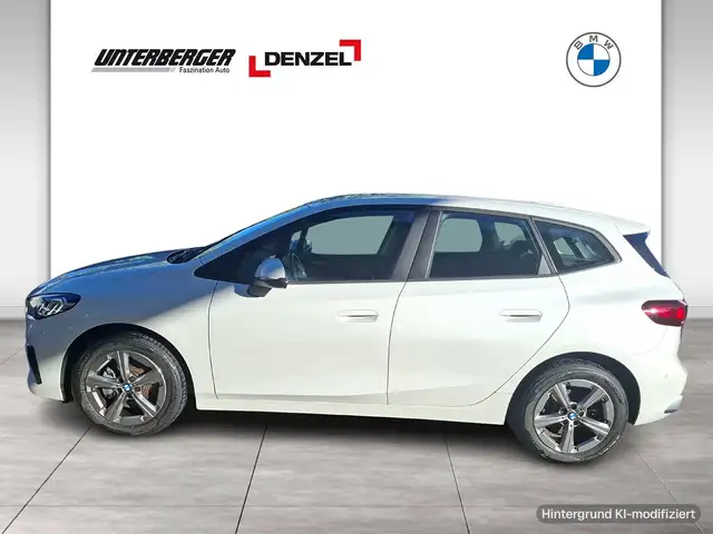 BMW 2 Series view 3