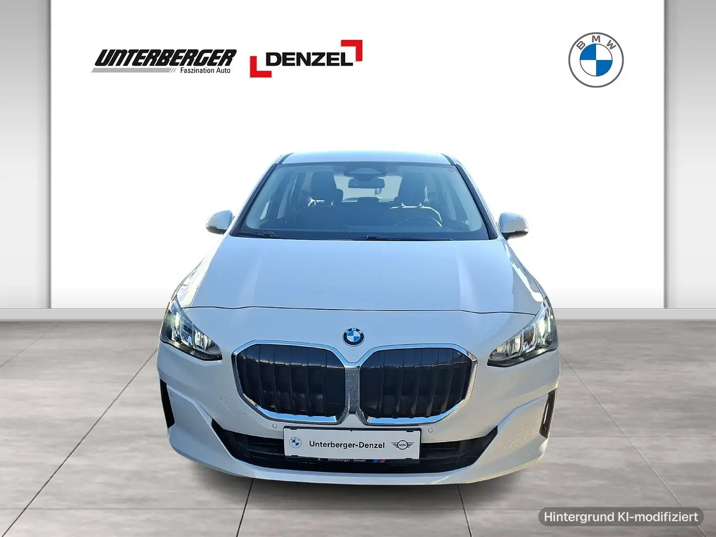 BMW 218 d Active Tourer (U06) DAB Parkassistent Shz Weiß - 2