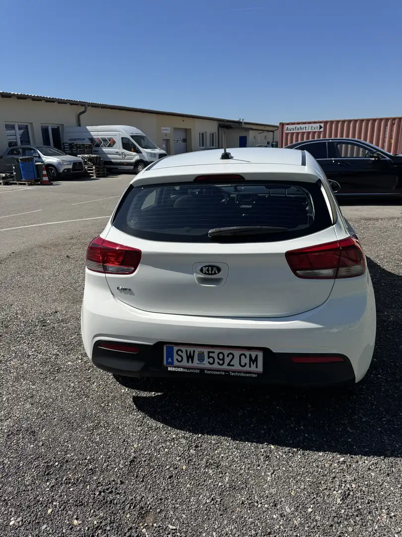 Kia Rio Edition 7 Weiß - 2